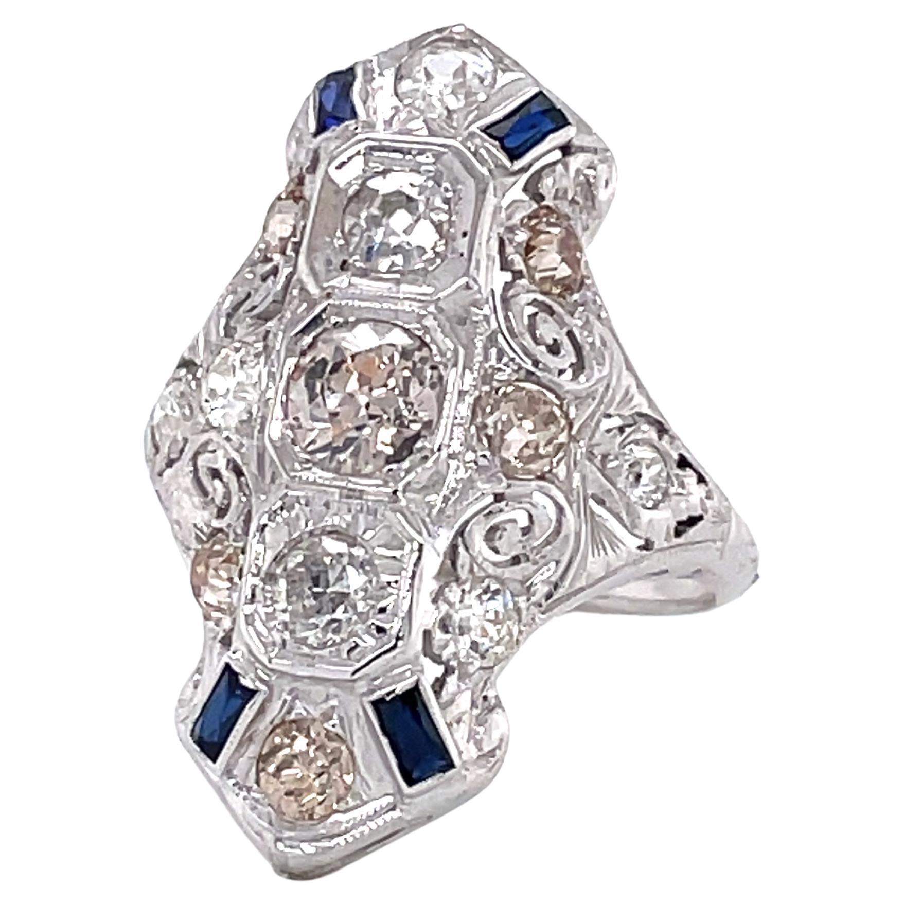 Diamant Blauer Saphir Edwardian 14 Karat Weißgold Filigraner Ring im Angebot
