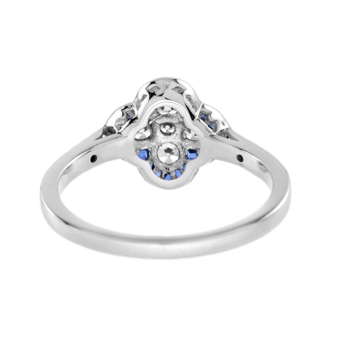 Bague en or ornée d'un halo de diamants et de saphirs bleus, style Art déco, motif floral à quatre trèfles Neuf - En vente à Oakton, VA