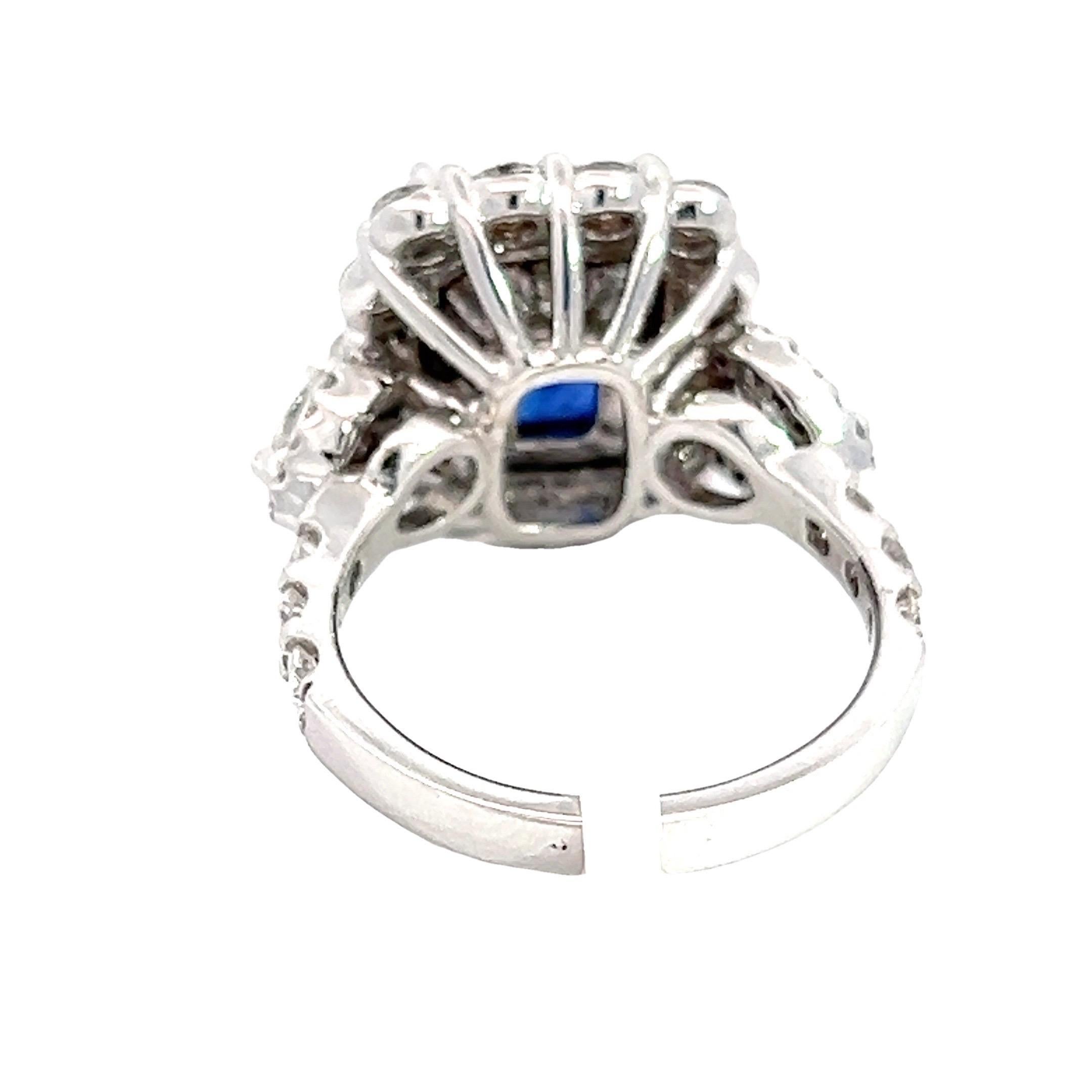Women's or Men's Diamond & Blue Sapphire Ring in 14K White Gold with Natural Diamonds. 6.22ct Sap For Sale