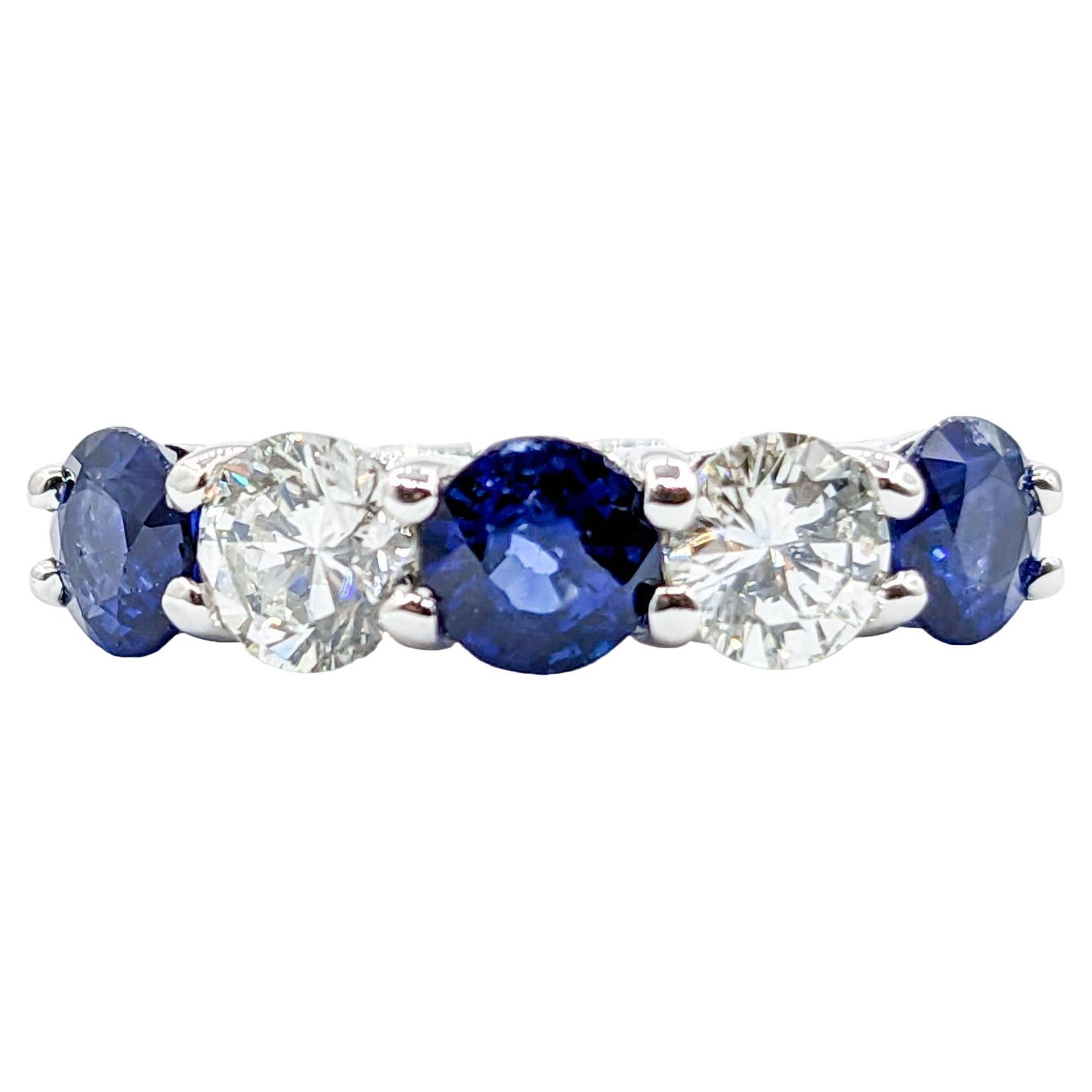 Diamond & Blue Sapphire Ring in Platinum For Sale