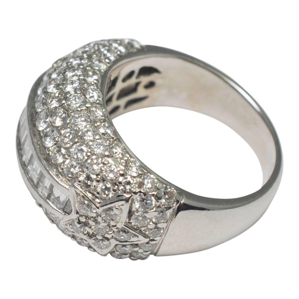 Round Diamond Bombé Band Cocktail Ring For Sale 2