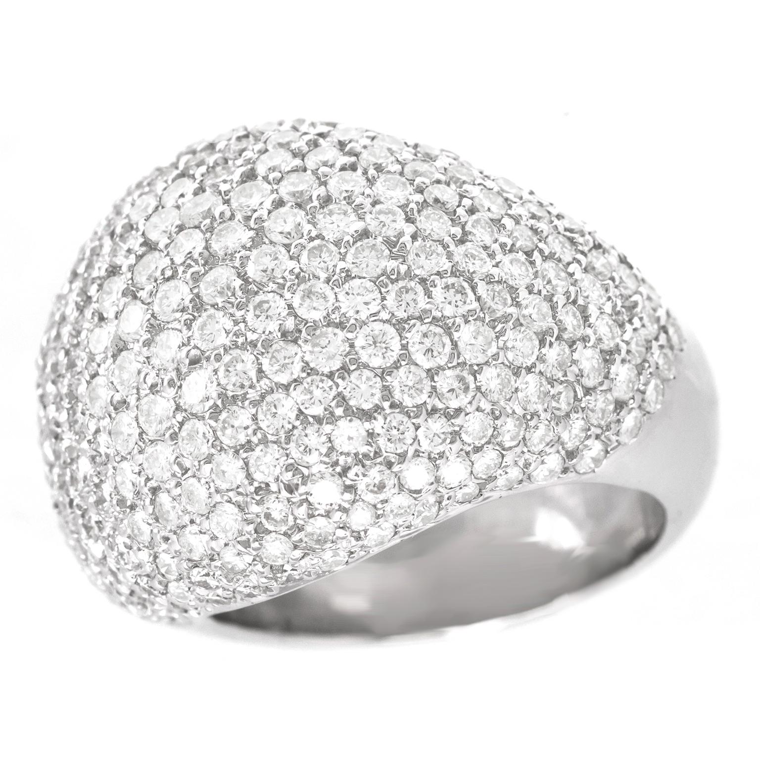 Round Cut Diamond Bombe Ring For Sale