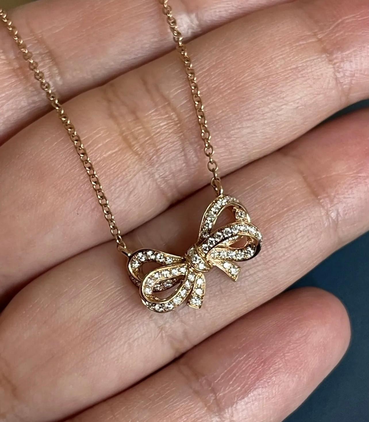 DIAMOND BOW Ribbon Knot NECKLACE IN 18CT ROSE GOLD In New Condition For Sale In Ilford, GB