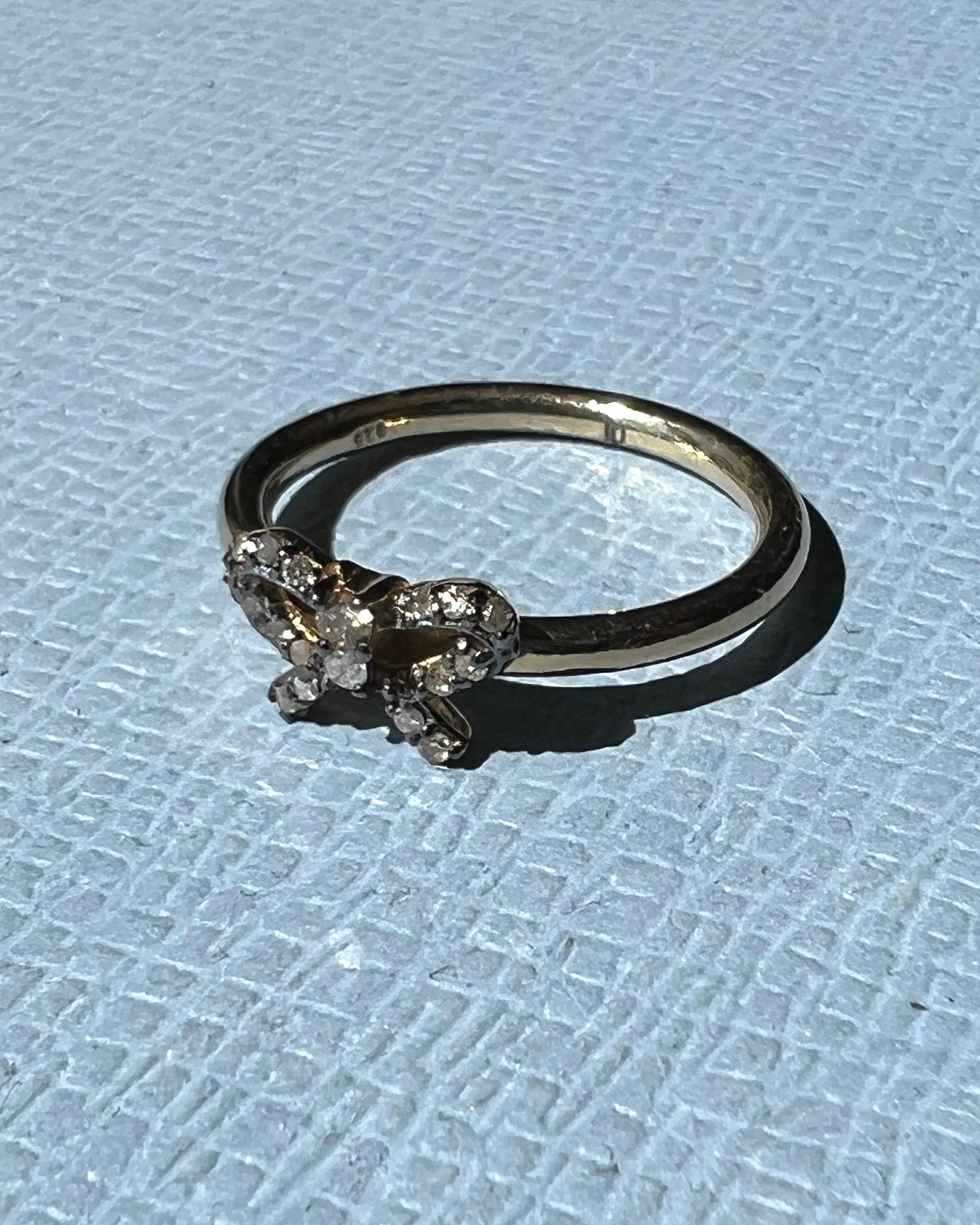 Victorien Anneau de diamant de style victorien en vente
