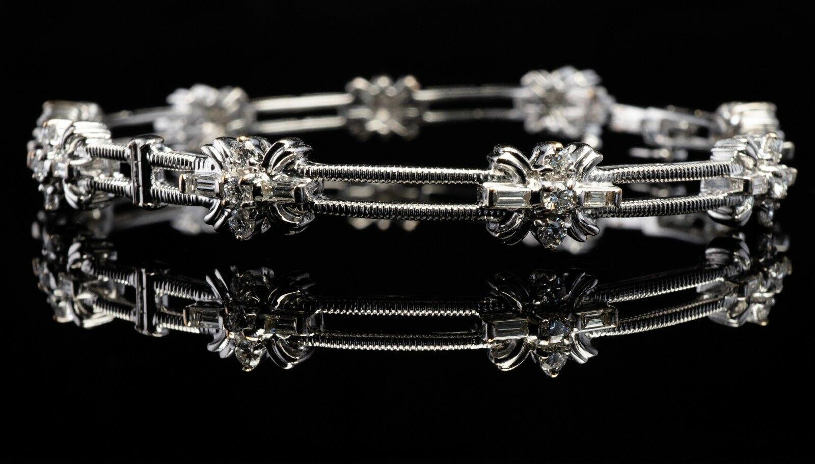Diamond Bracelet 14K White Gold Flower 1.71 TDW For Sale 2