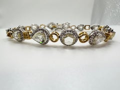 Bracelet de luxe minimal en or 18 carats et diamants