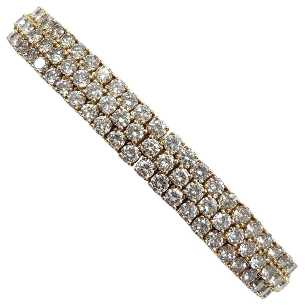 Diamond Bracelet 20 Carat For Sale