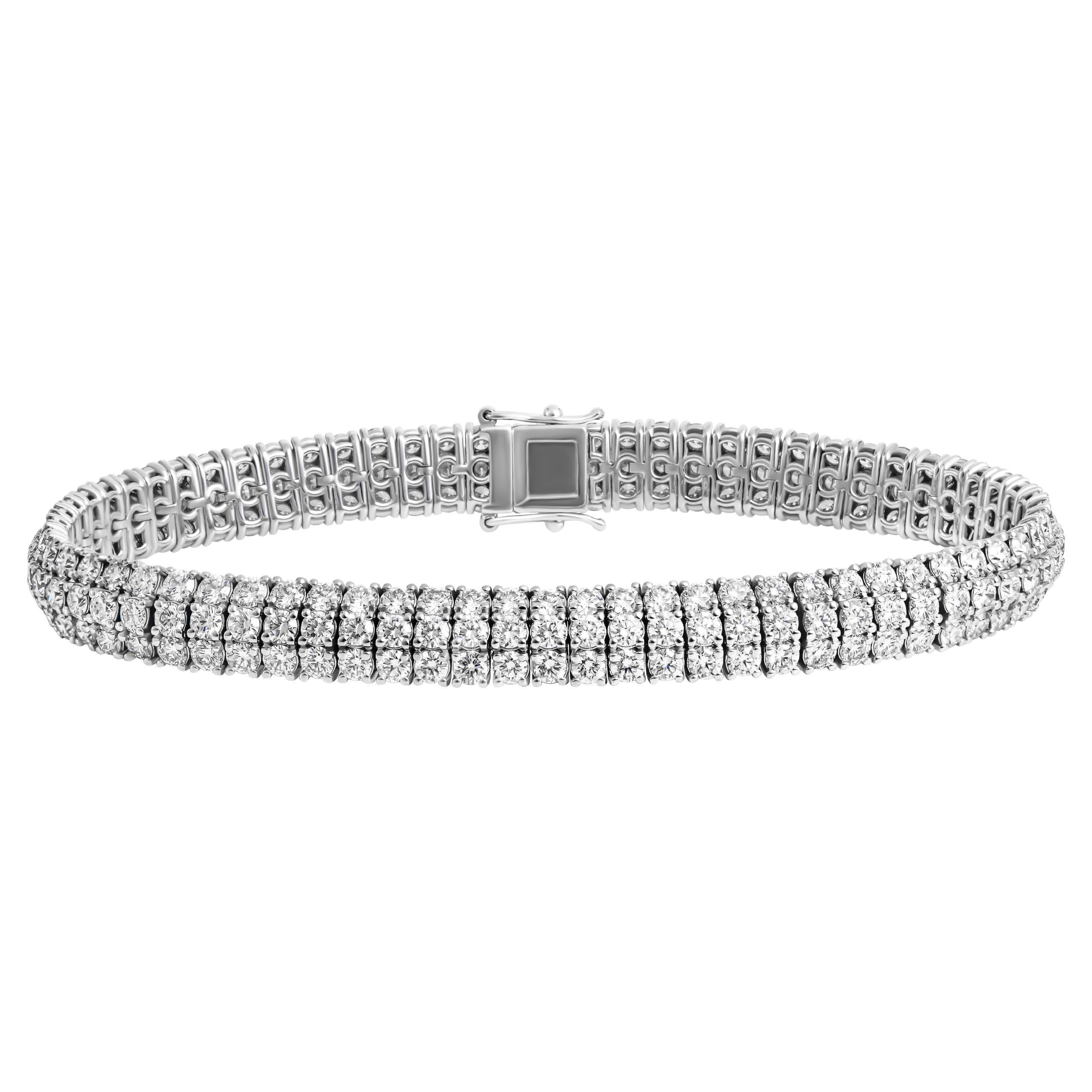 Bracciale con diamanti a 3 file di diamanti in vendita