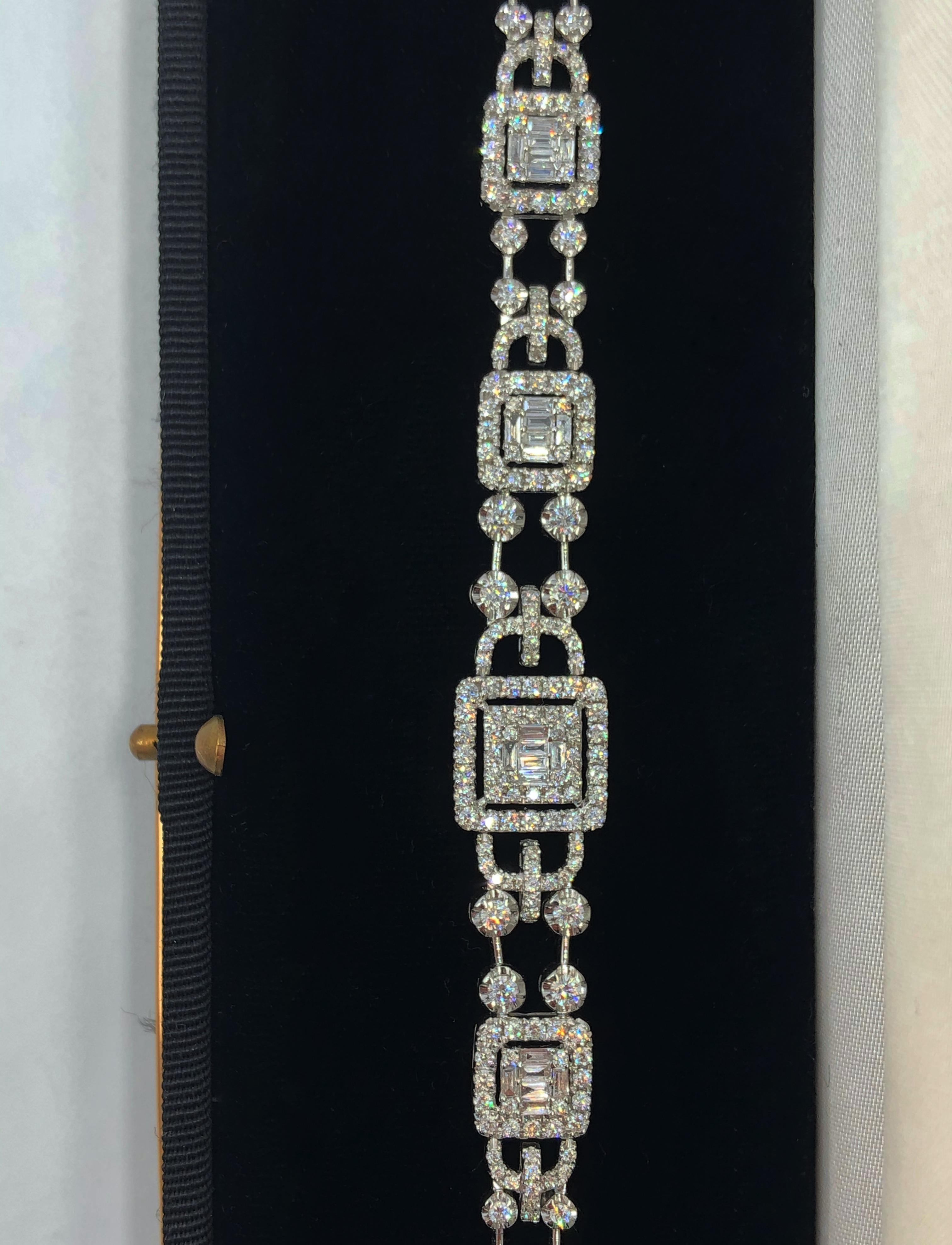 Women's or Men's Diamond Bracelet '4.95 Carat, 322 Diamonds' 18 Karat Gold