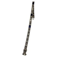Bracelet Art déco filigrane en or blanc 14 carats avec saphirs anciens de 7 pouces