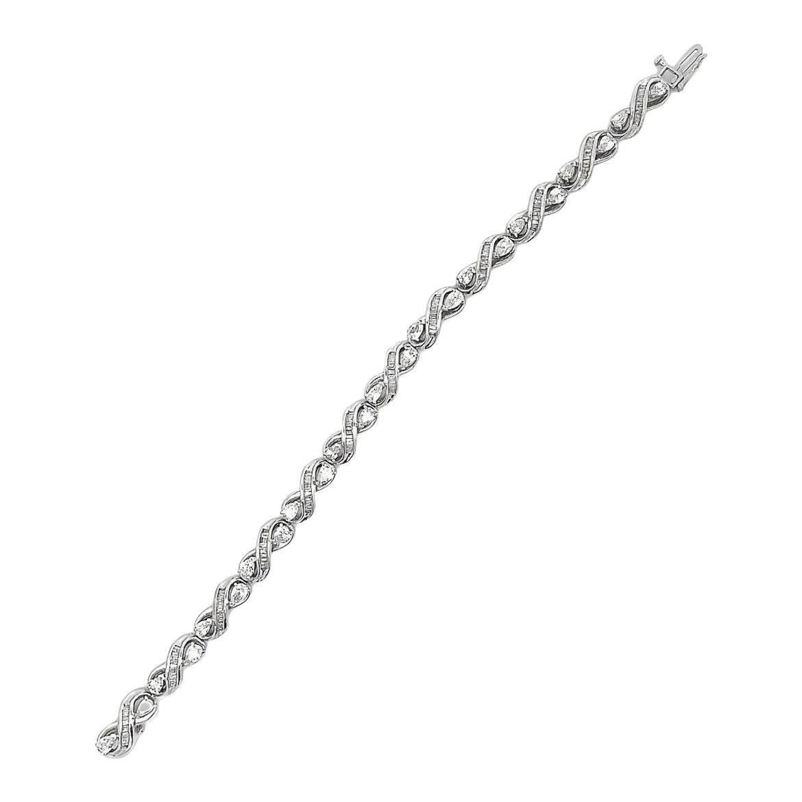 Bracciale con diamanti in vendita