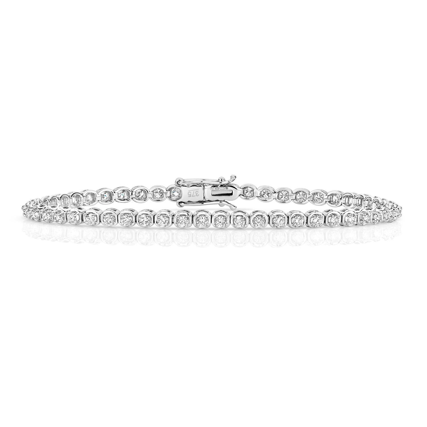 DIAMOND BRACELET IN 9CT WHITE Gold In New Condition For Sale In Ilford, GB