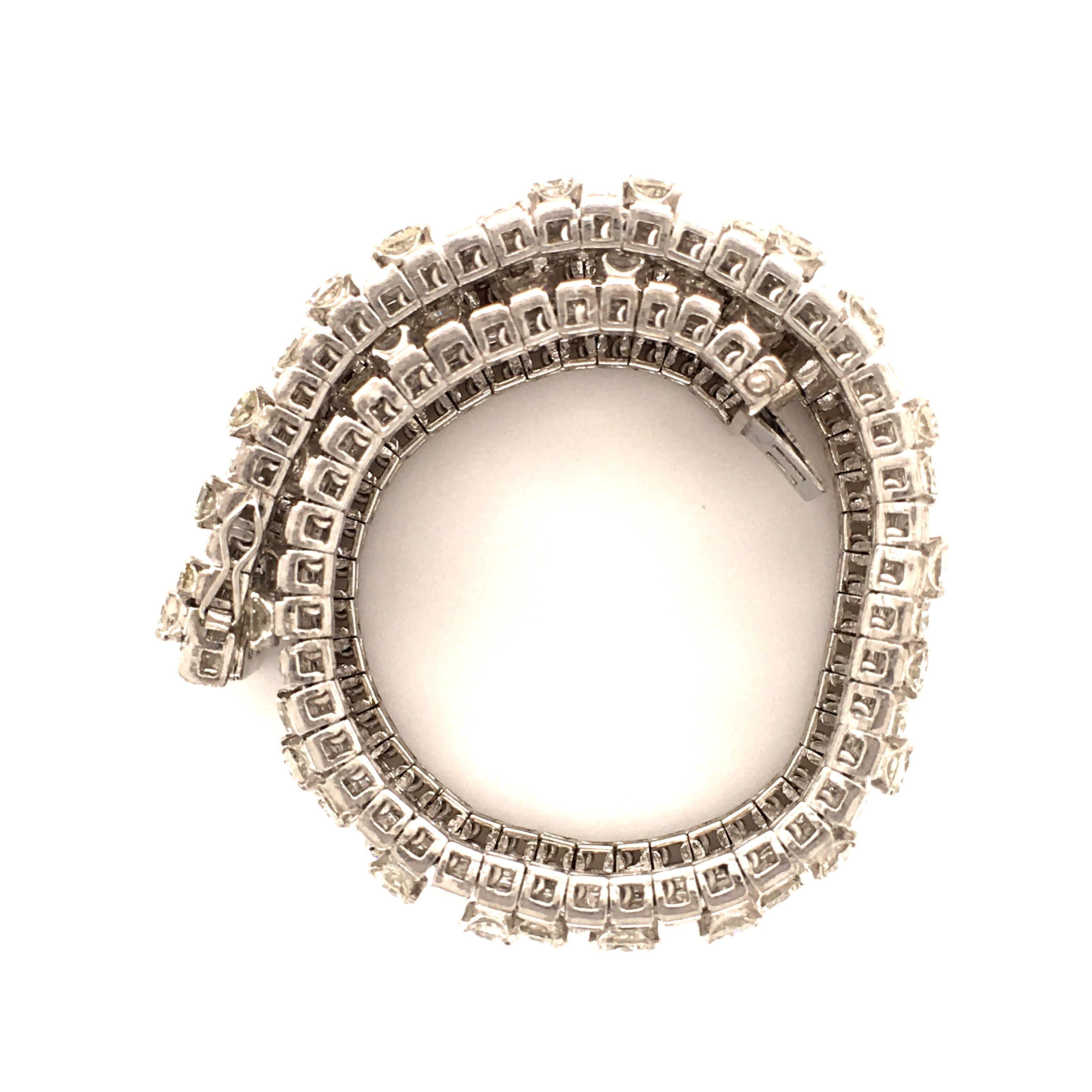 Women's or Men's Diamond Bracelet in White Gold