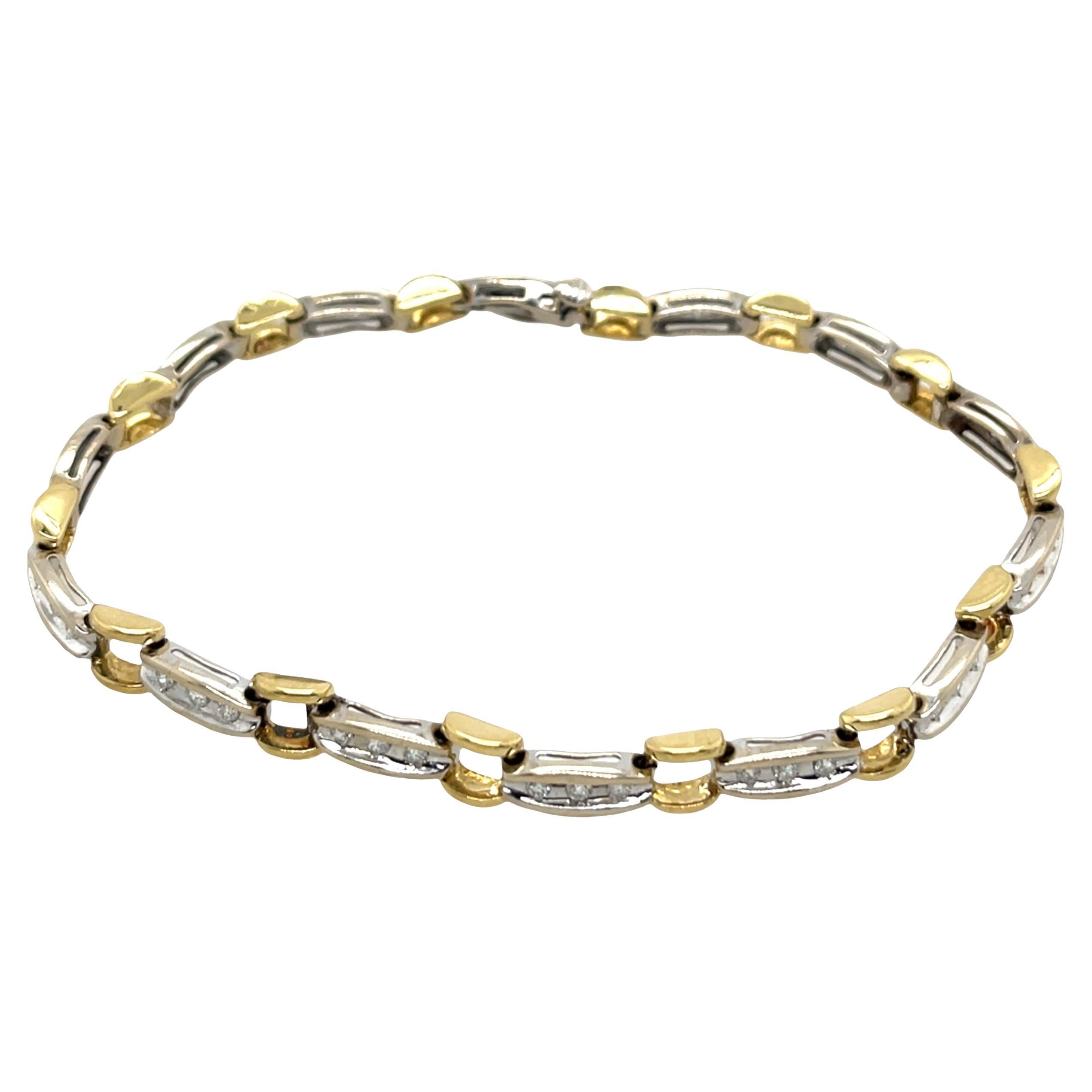 Diamond Bracelet Set in 18ct White 
Yellow Gold with 1.05 Round Diamonds
