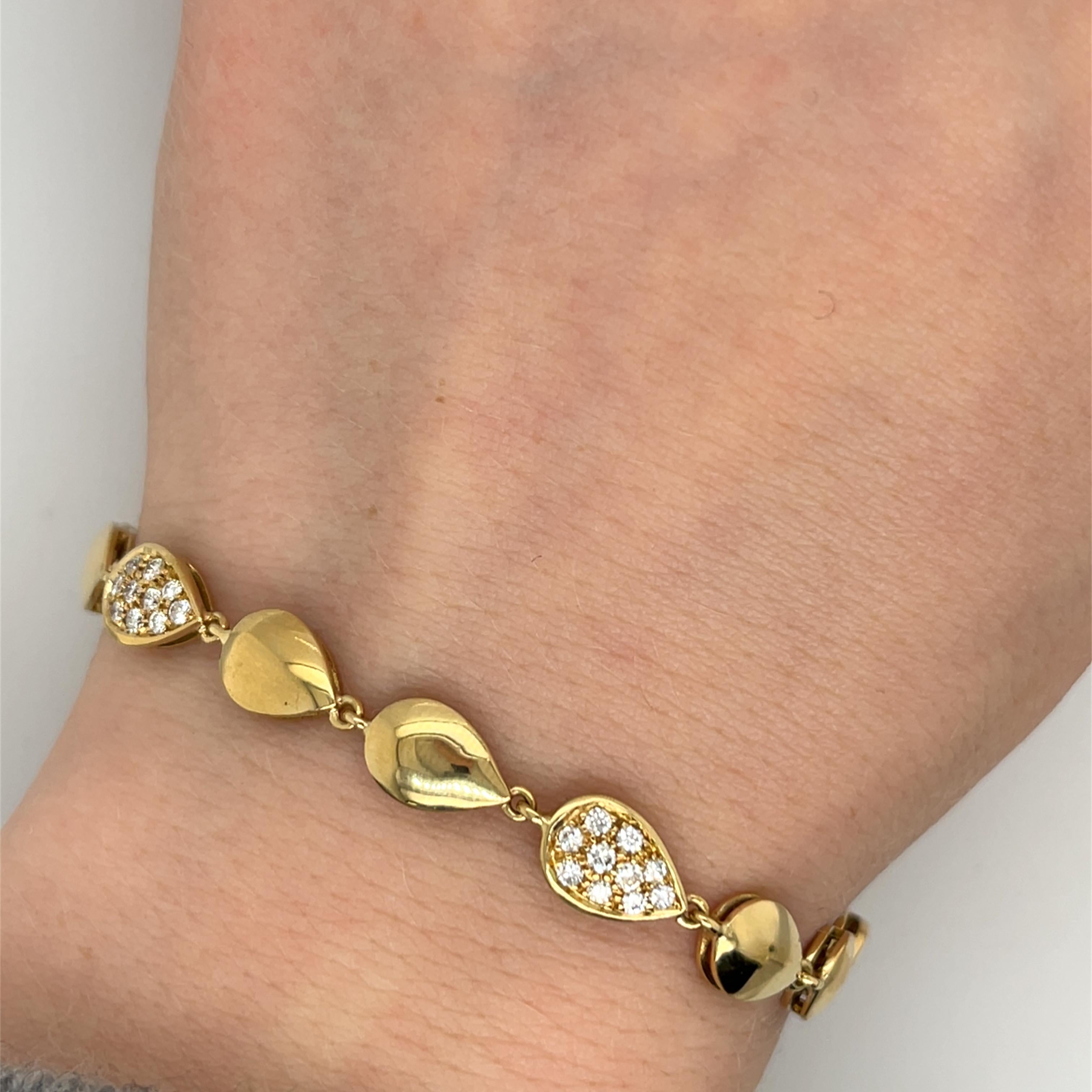 Diamond Bracelet Set With 0.85ct Round Natural Diamonds in 18ct Yellow Gold 1