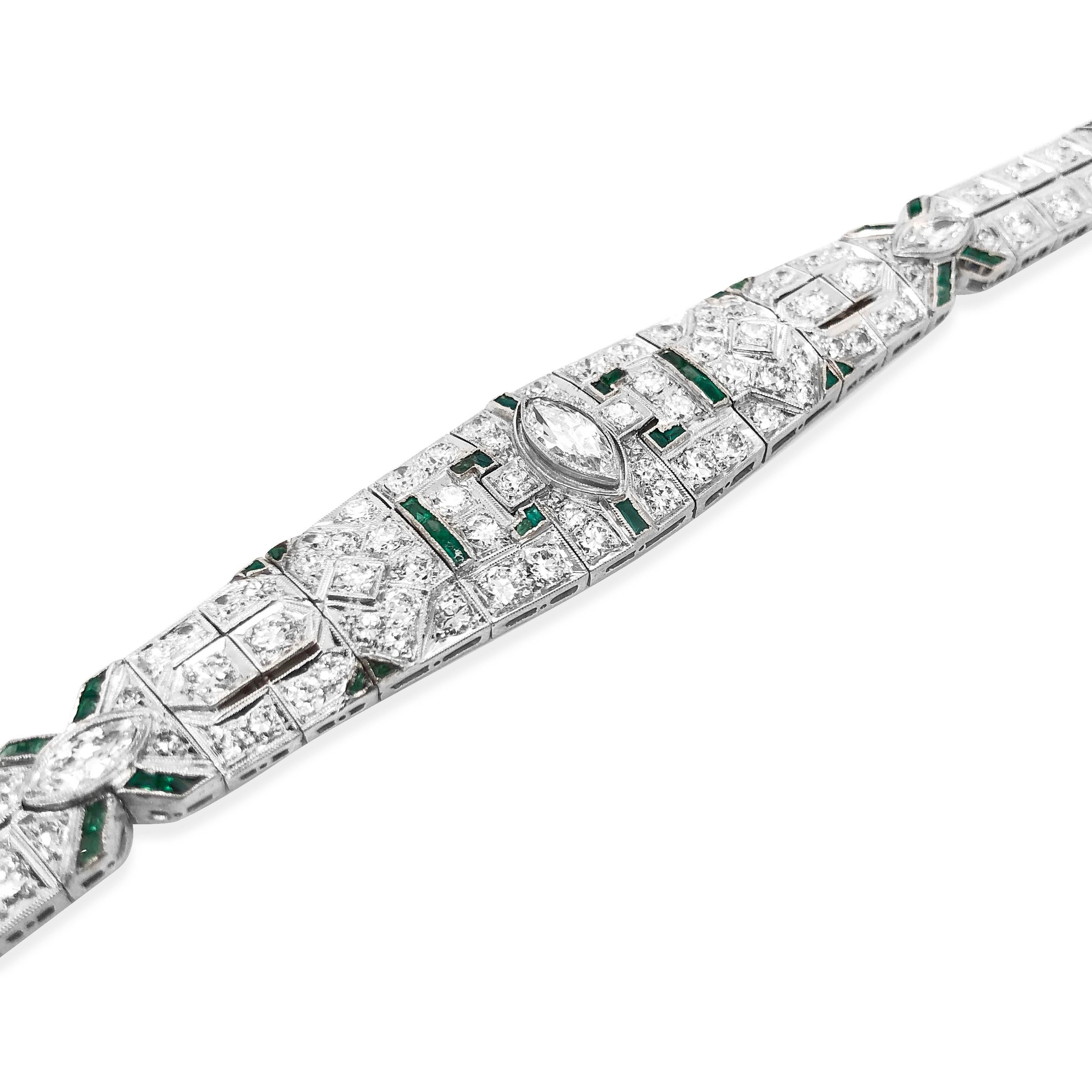 Taille mixte Bracelet diamanté et émeraude en vente