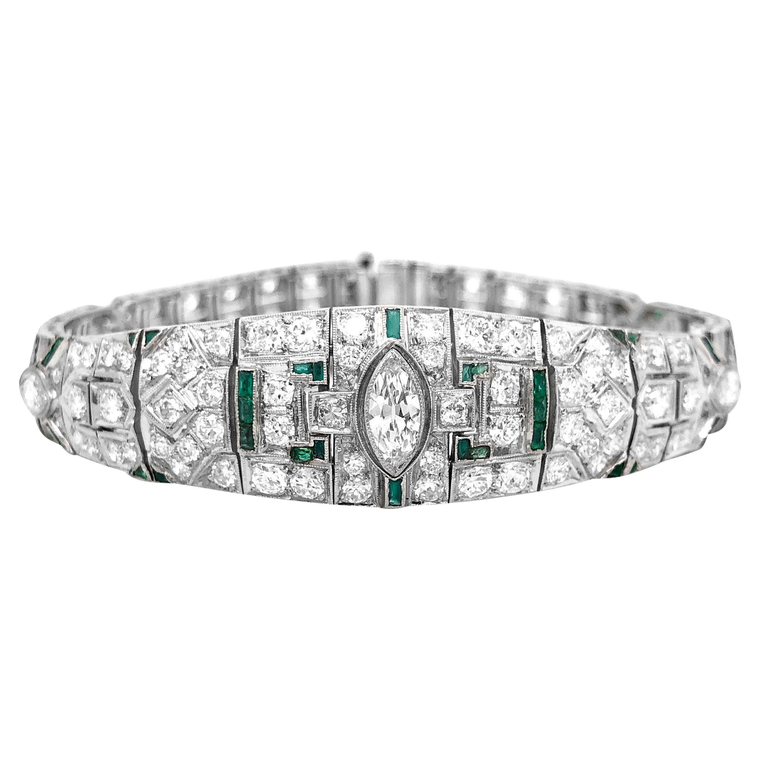 Bracelet diamanté et émeraude en vente