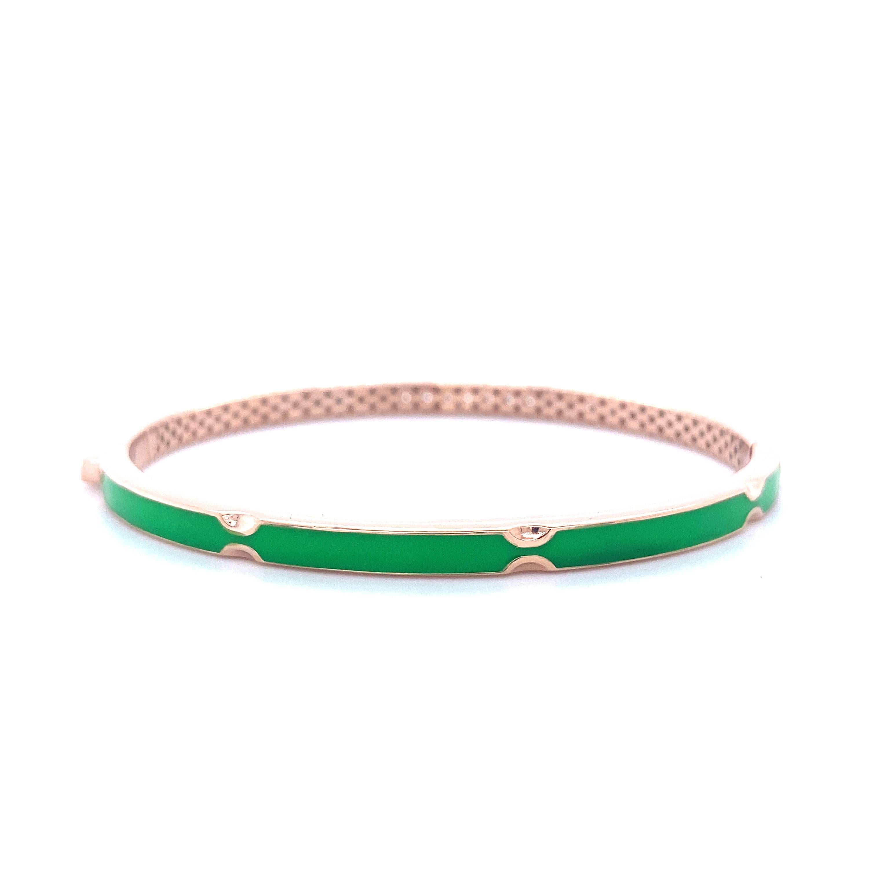 Diamond Bracelet with Green Enamelling set in 18k Solid Gold For Sale 1