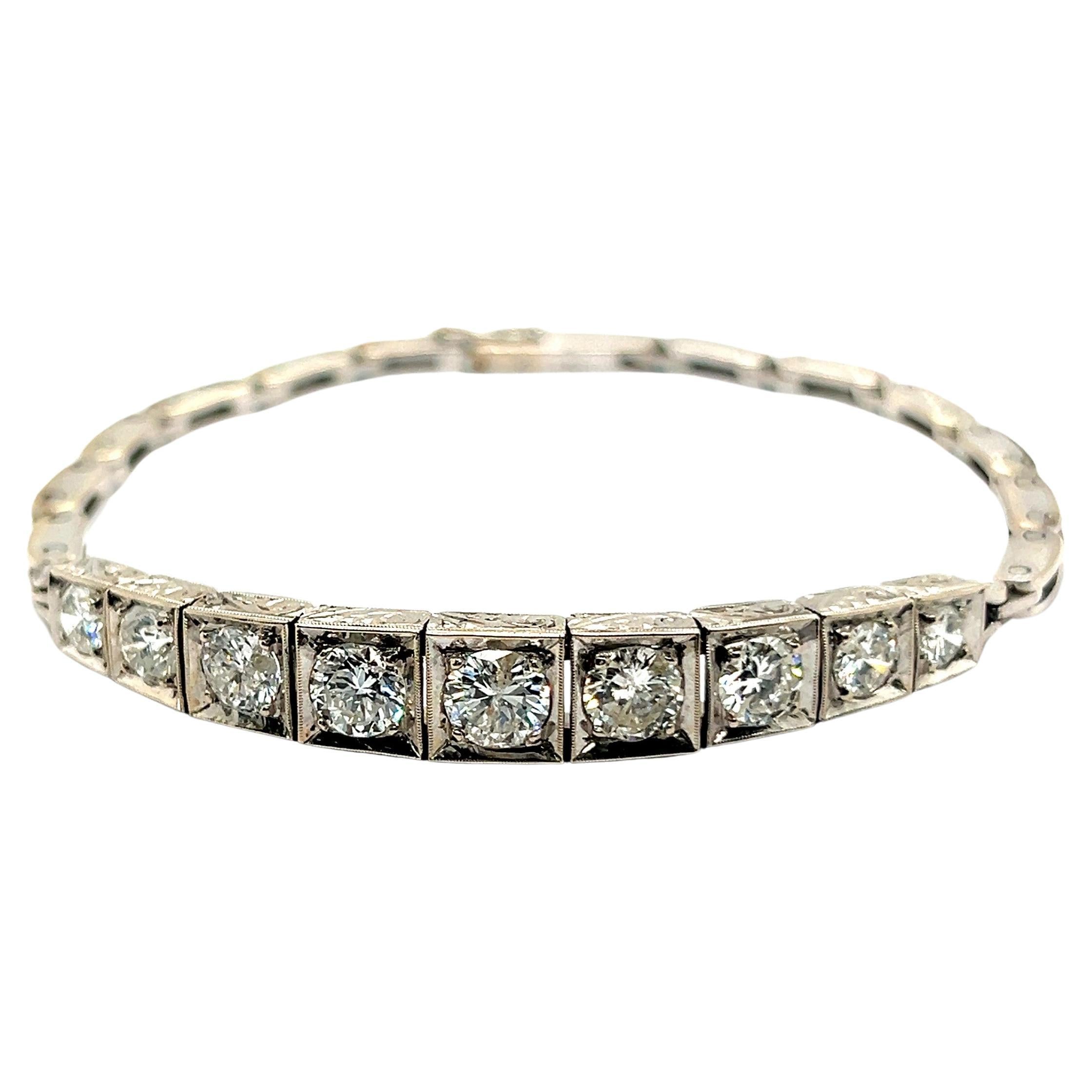 Diamond Bracelet with Openwork Pattern in 14 Karat White Gold For Sale