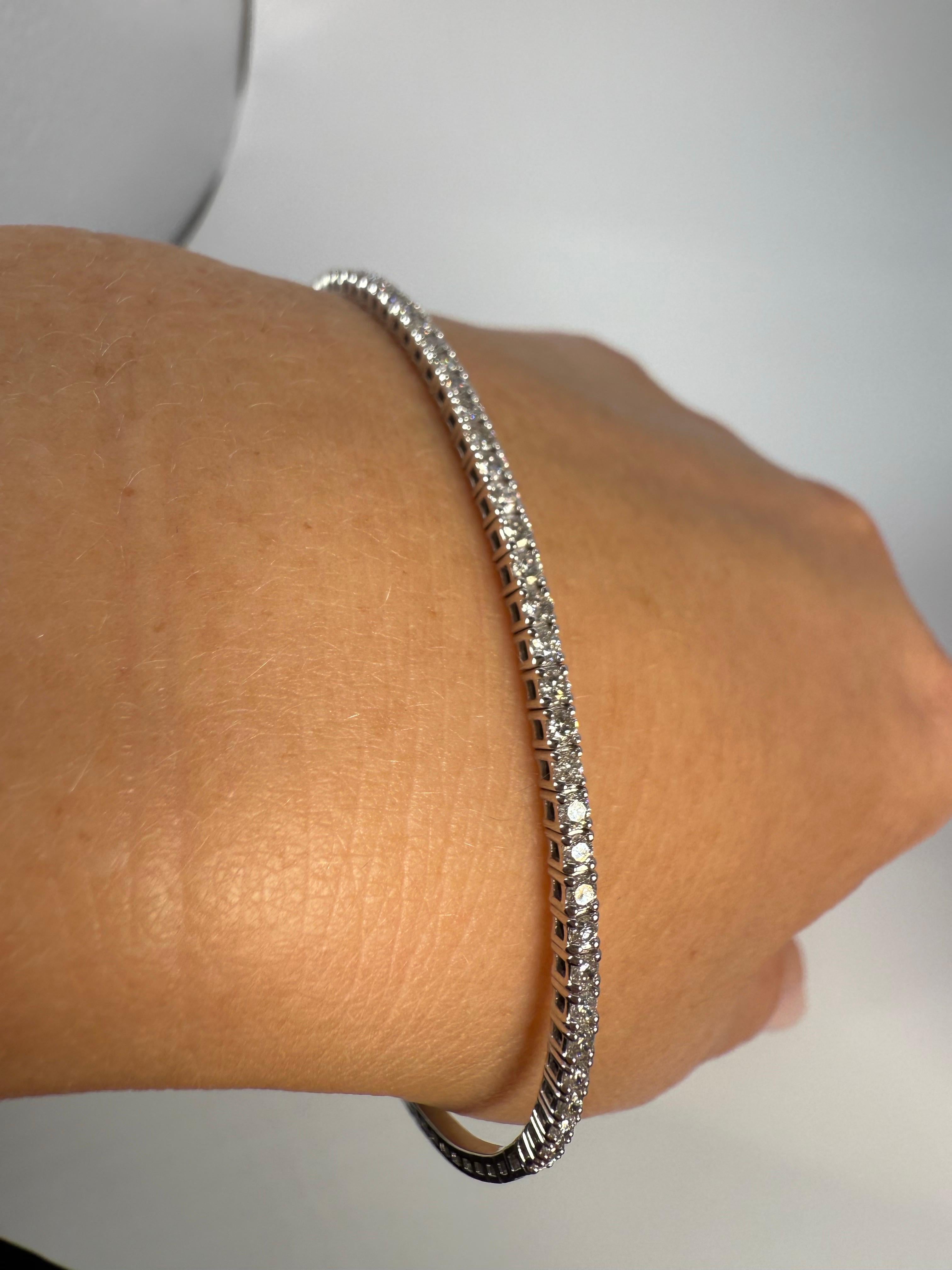 Pulsera brangle de diamantes 1,94ct 6 gramos diamantes VS Corte brillante en venta