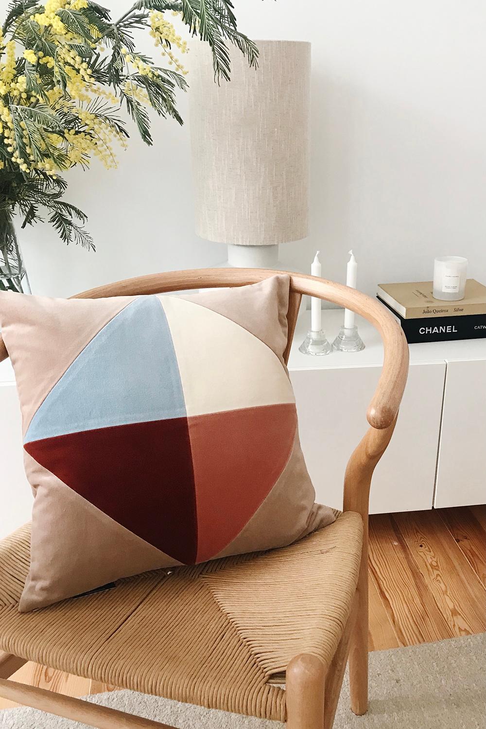 Cotton Diamond Brick, Black and White Velvet Deluxe Patchwork Decorative Cushion For Sale