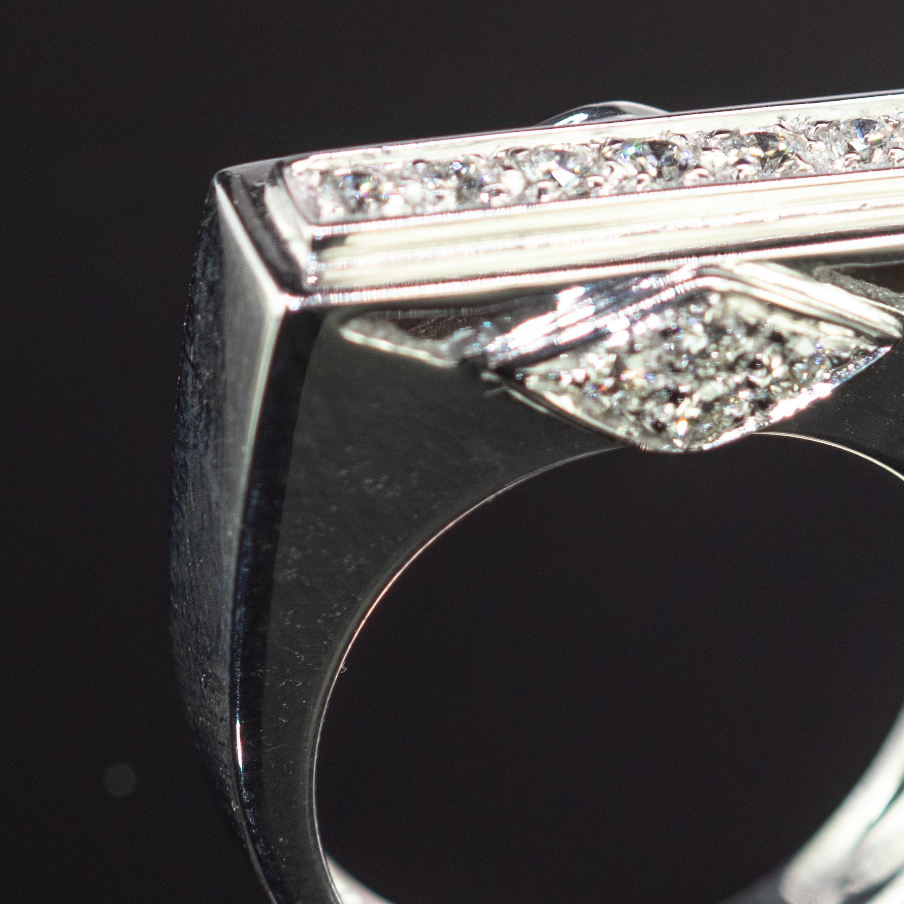 Women's or Men's Diamond Brilliant Cut 18 Karat White Gold Cluster Italian Geometric Square Ring For Sale