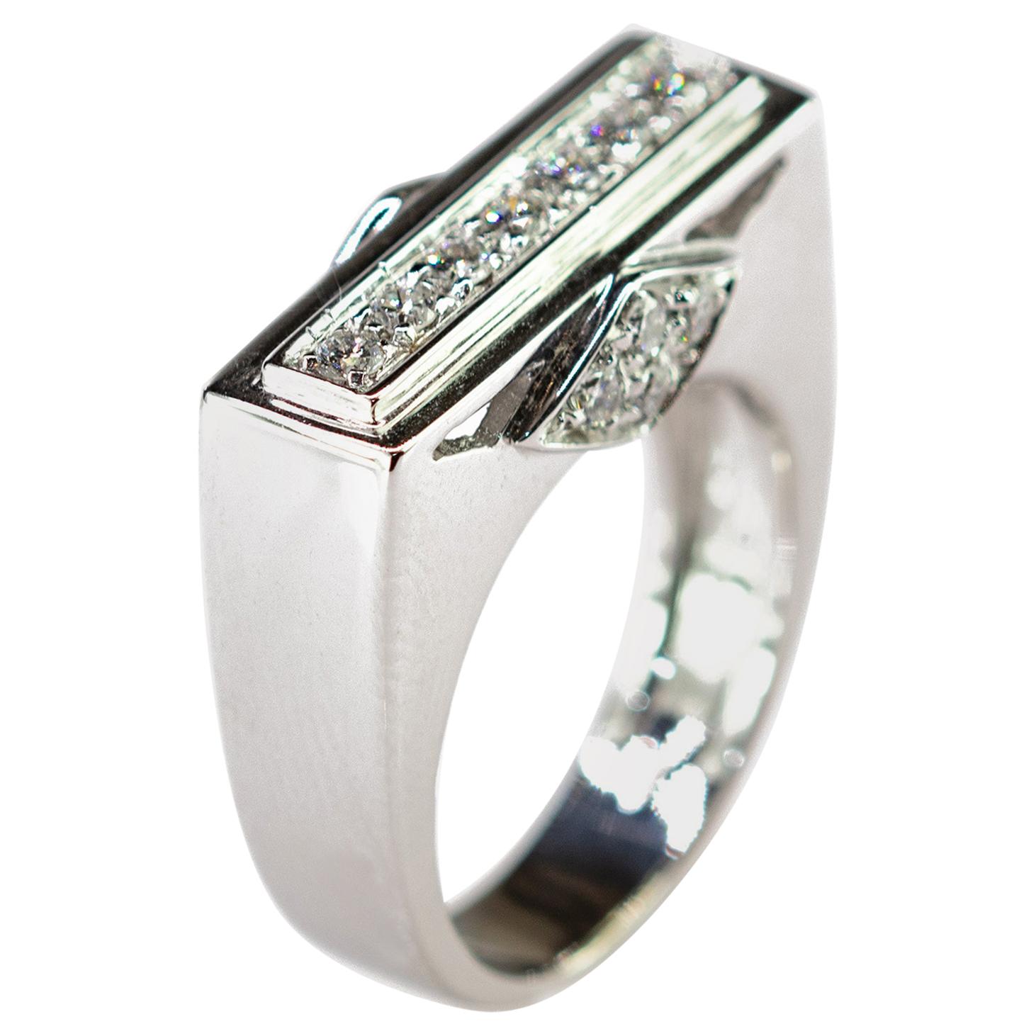 Diamond Brilliant Cut 18 Karat White Gold Cluster Italian Geometric Square Ring For Sale