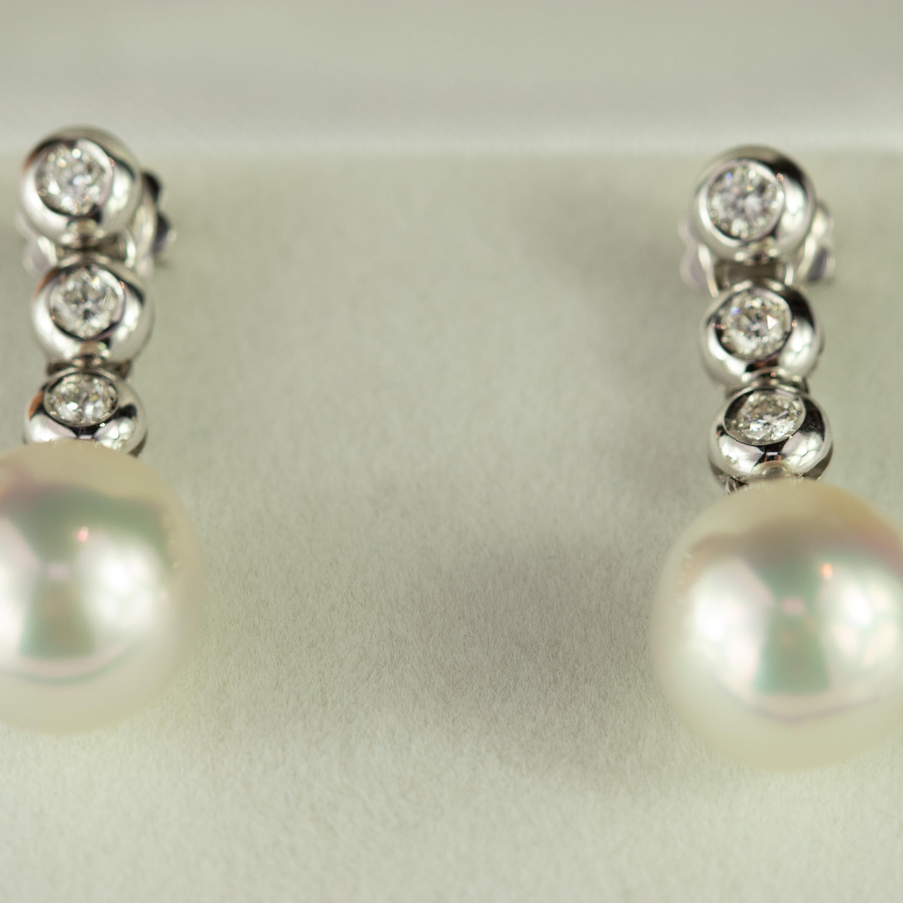 Diamond Brilliant Stripe Japanese Pearl 18 Karat White Gold Stud Drop Earrings In New Condition In Milano, IT