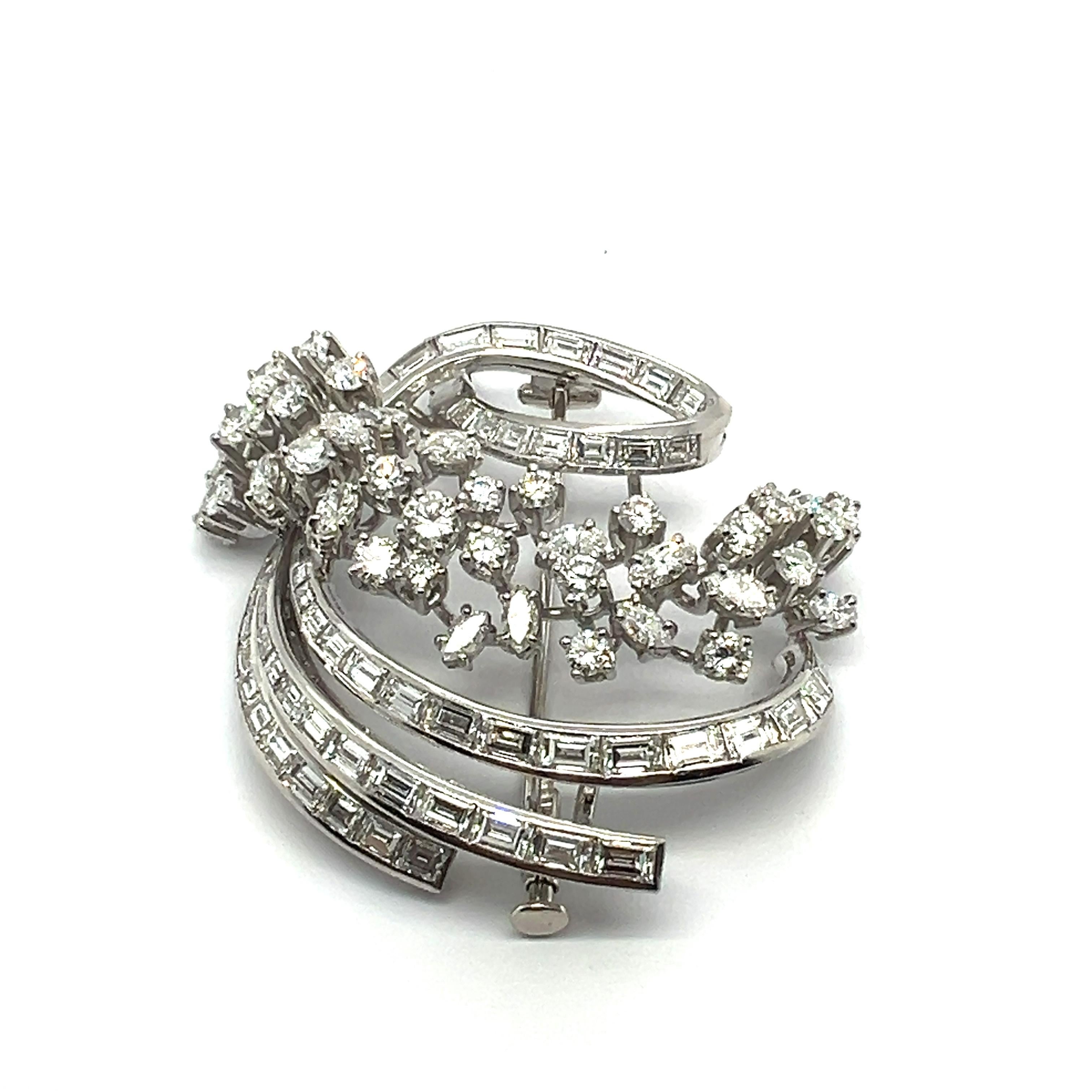 Diamond Brooch in 950 Platinum by Bucherer For Sale 6