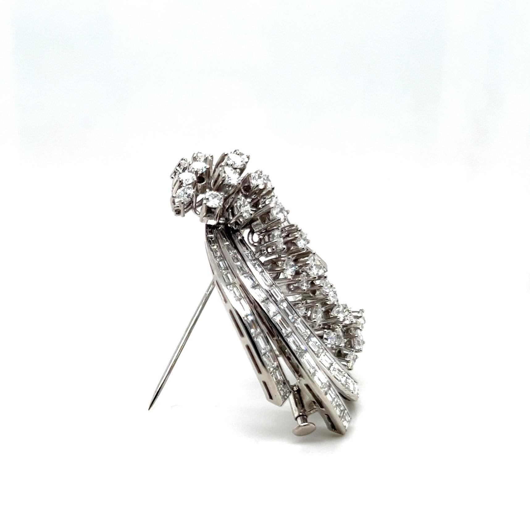 Diamond Brooch in 950 Platinum by Bucherer For Sale 3