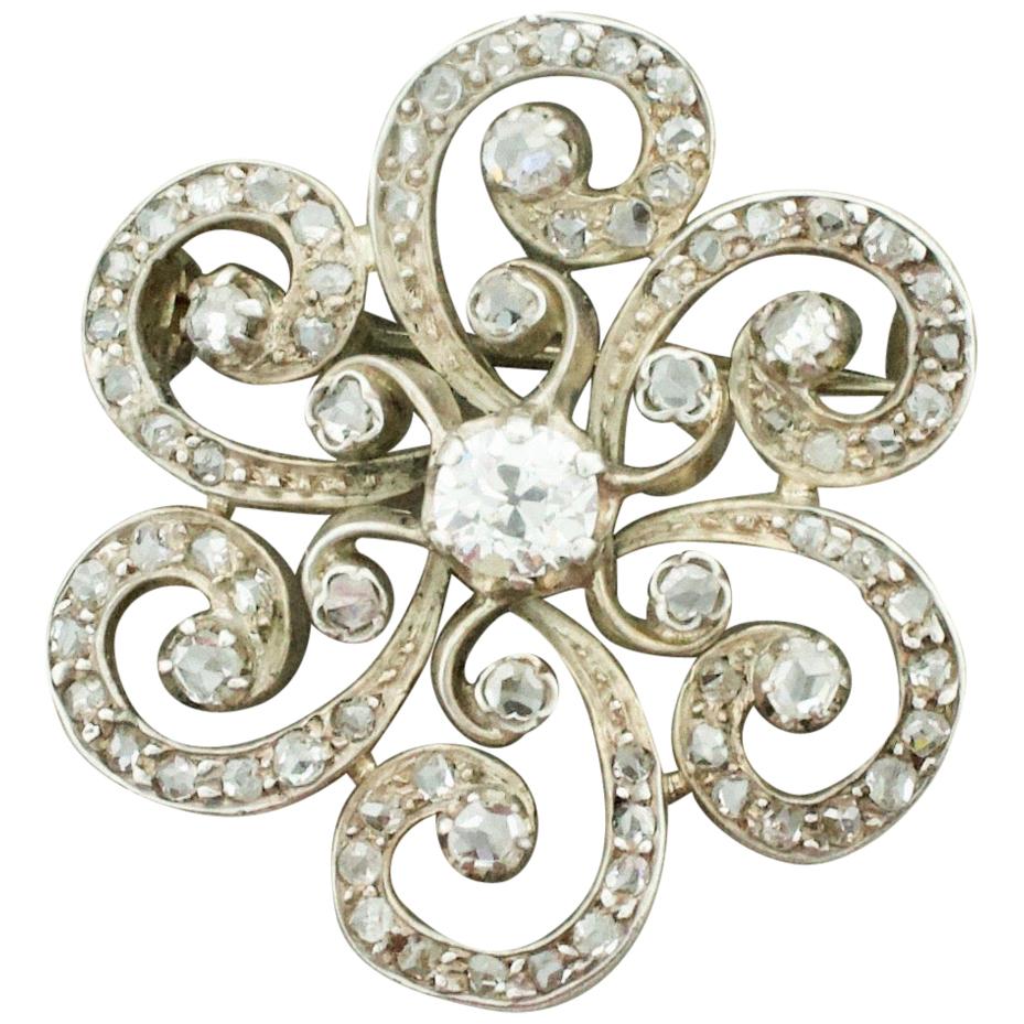 Diamond Brooch in Silver on Yellow Gold, circa 1890 For Sale