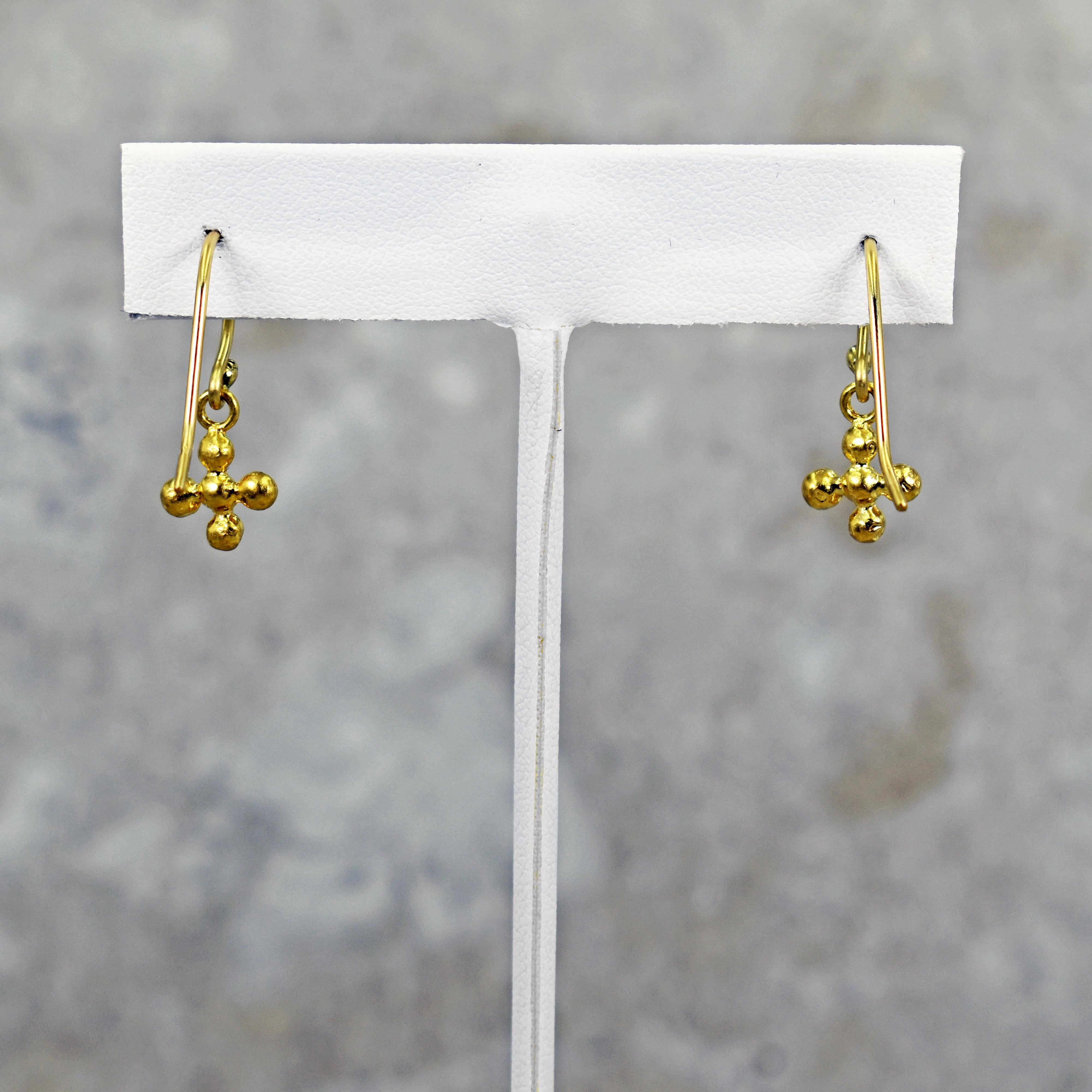 Pendants d'oreilles en or 22 carats avec croix en forme de bulles de diamants Neuf - En vente à Naples, FL