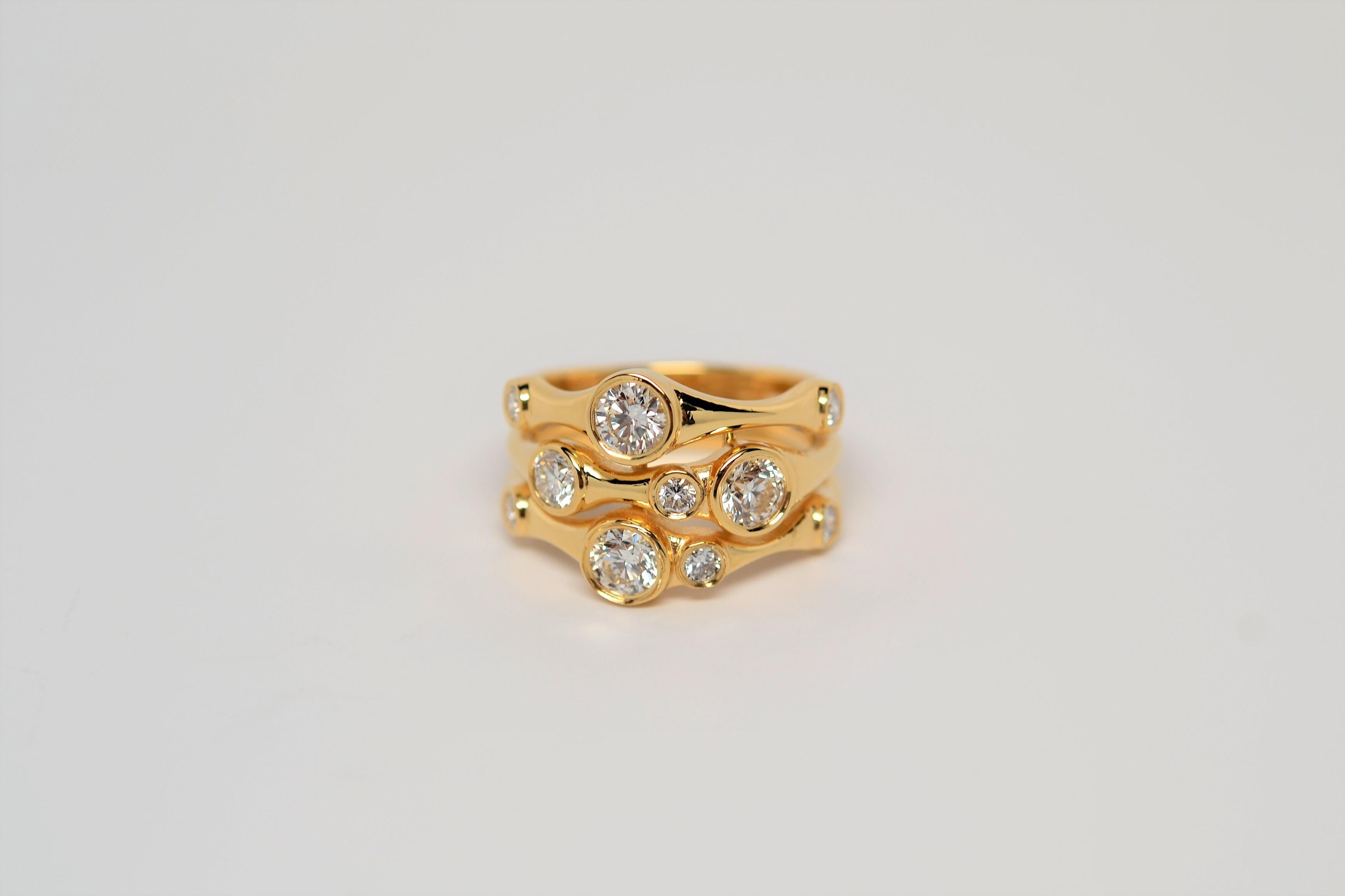 Diamant-Blumenring aus 18 Karat Gelbgold, 1,38 Karat (Rundschliff) im Angebot