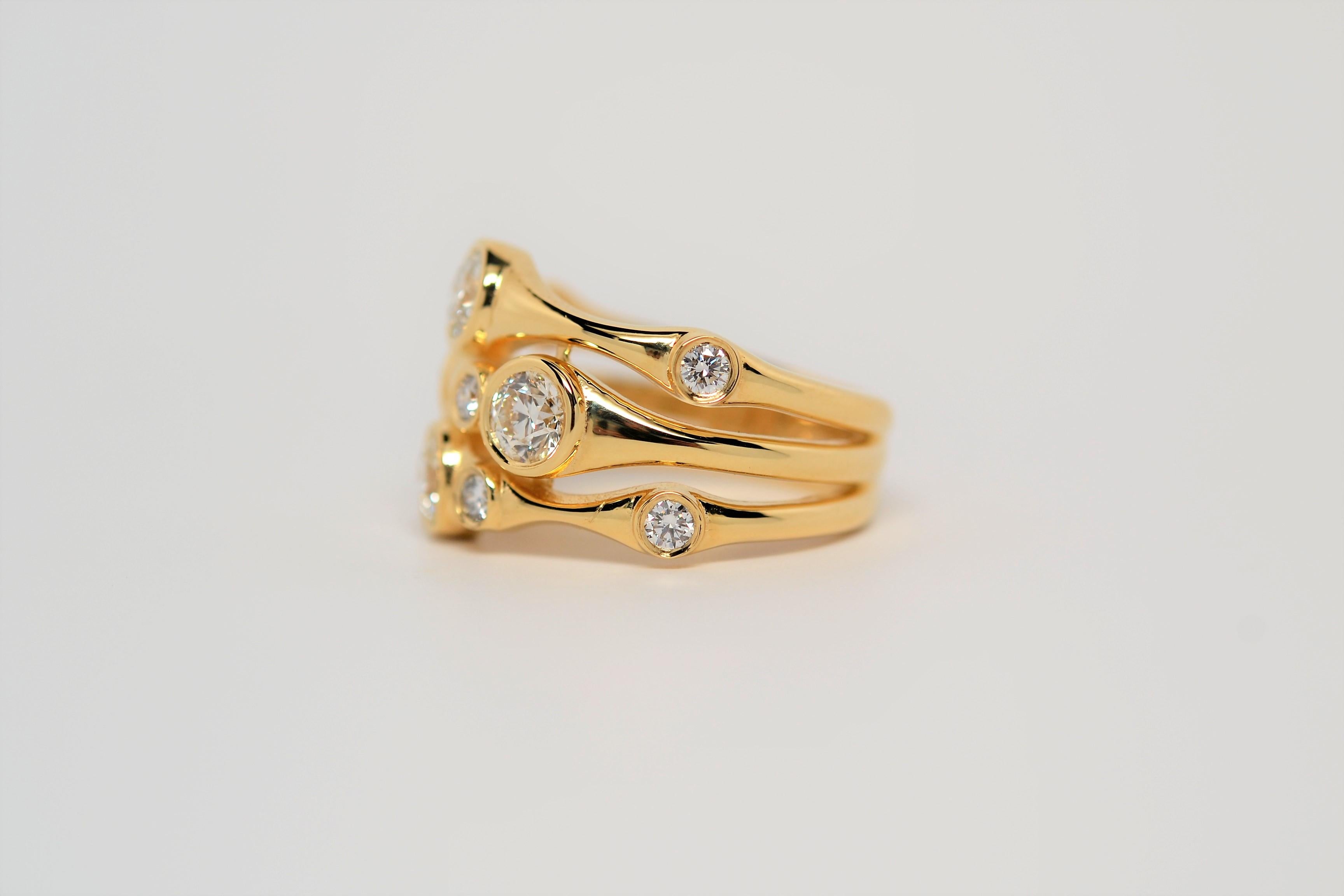 Diamant-Blumenring aus 18 Karat Gelbgold, 1,38 Karat Damen im Angebot