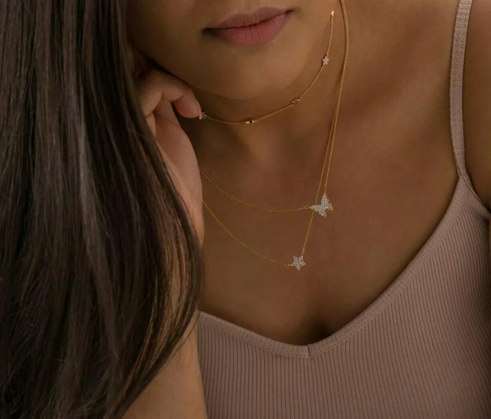Round Cut Diamond Butterfly Pendant Necklace in 14K Yellow Gold Solid For Sale