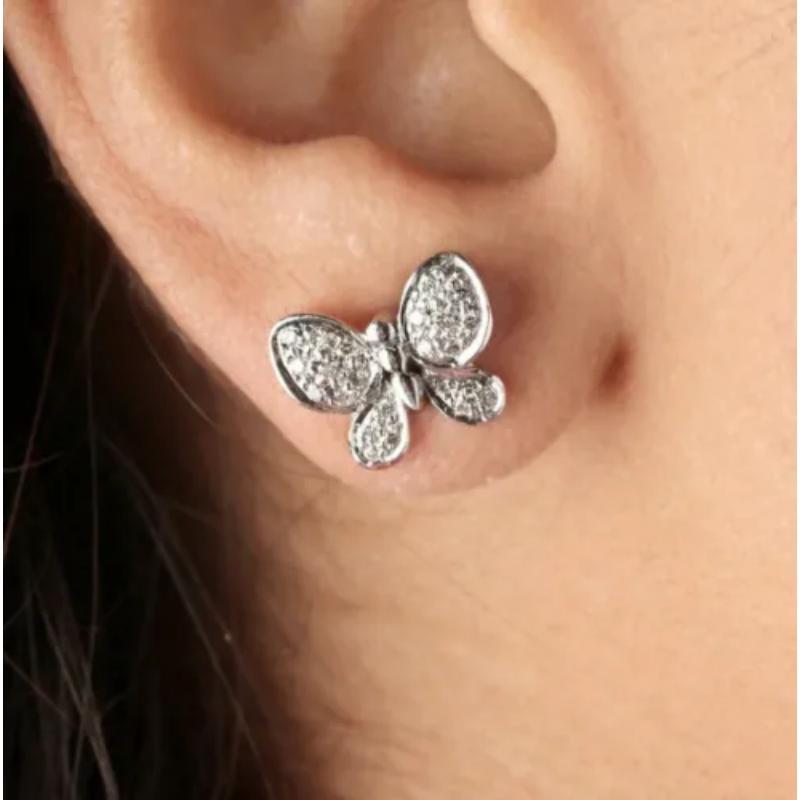 Diamond Butterfly Earring 14K White Gold Stud Minimalist In New Condition For Sale In Chicago, IL