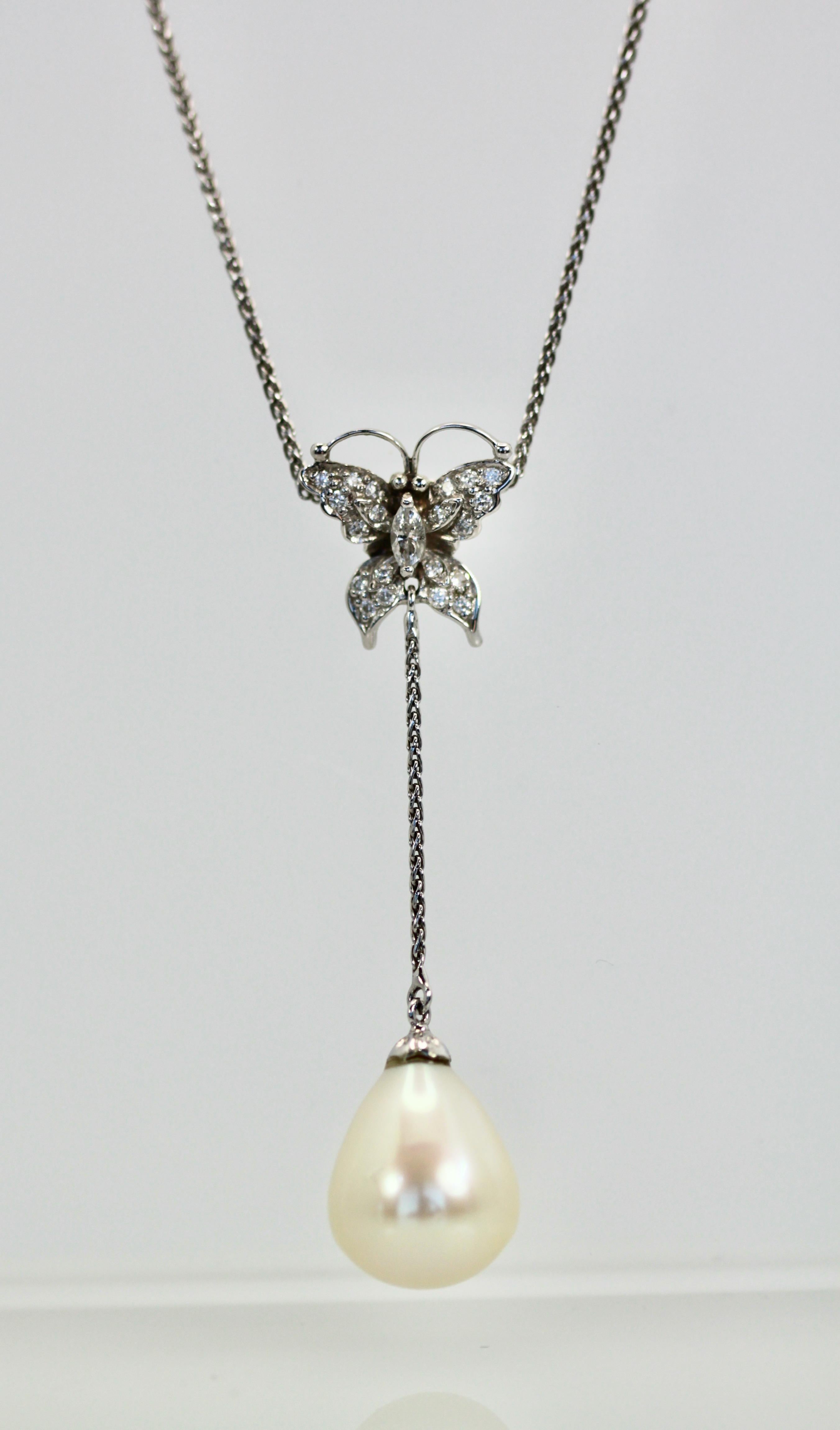 Diamond Butterfly Necklace Drop Pearl 18 Karat For Sale 1