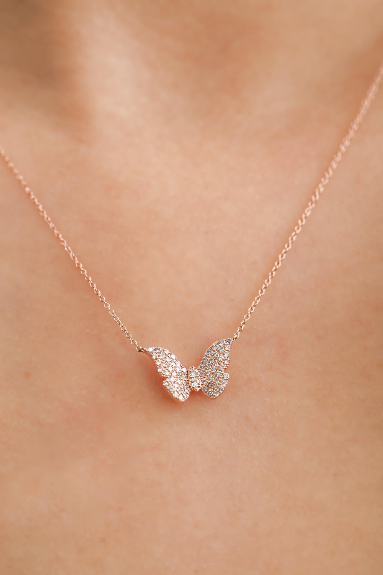 -oro rosa 14K 

-Diamanti Baguette 

-1,40 carati. 