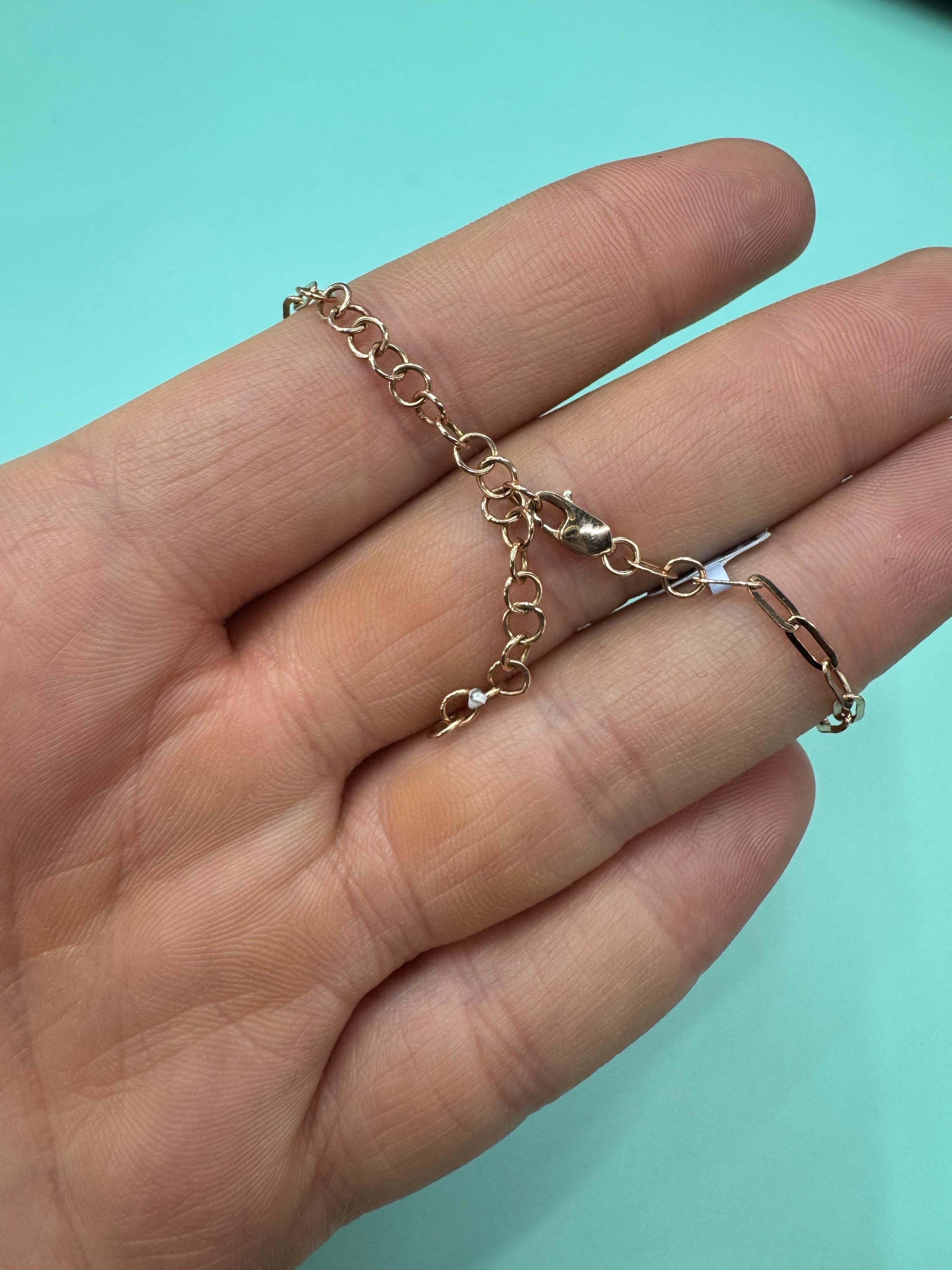 Contemporaneo Collana con ciondolo a farfalla con diamanti da 0,42 carati in oro rosa 14 carati regolabile in vendita