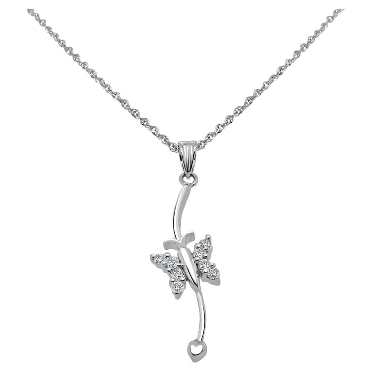 Diamond Butterfly Pendant Necklace For Sale at 1stDibs