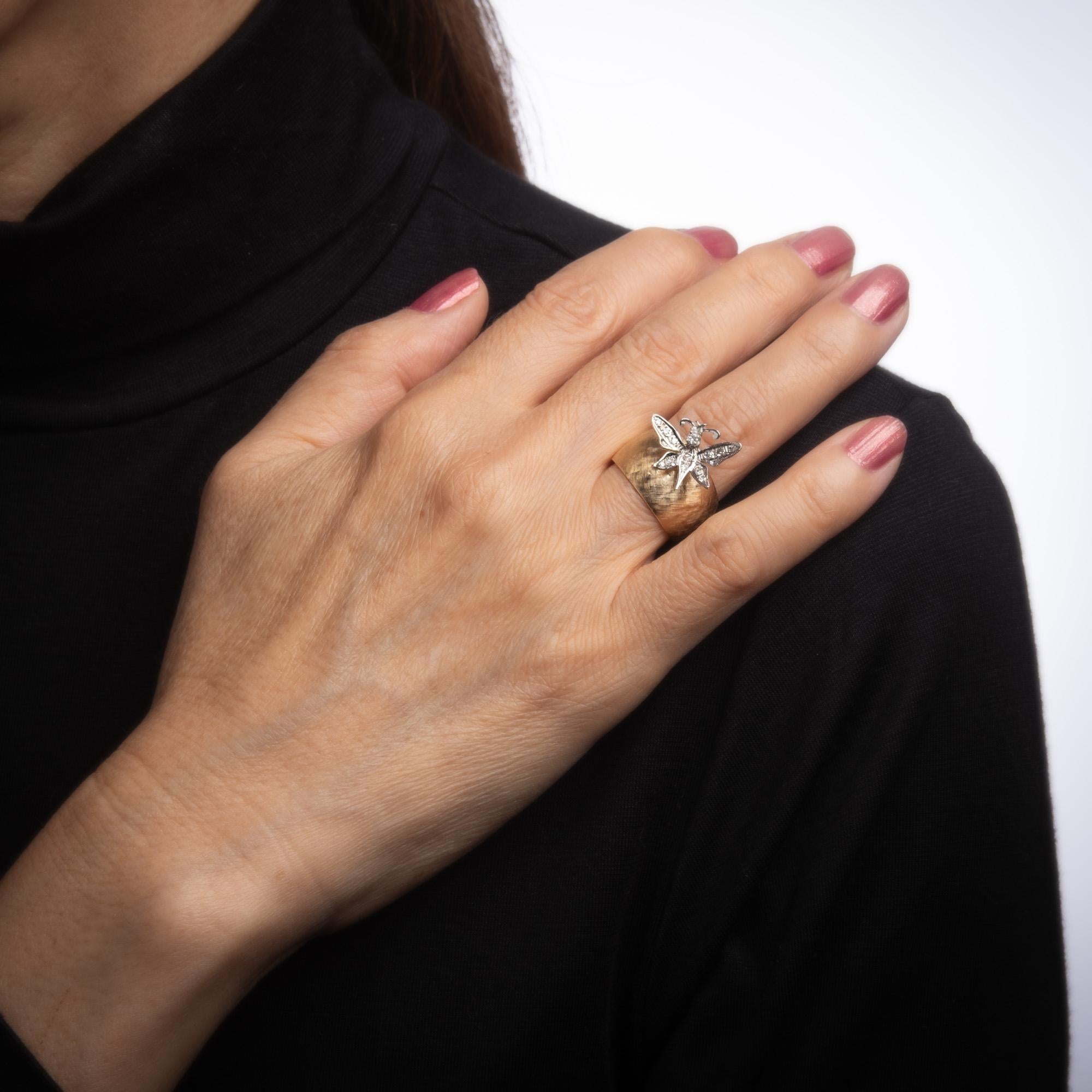 Diamant Schmetterling Ring Vintage 14 Karat Gelbgold Wide Band Florentine Finish Damen