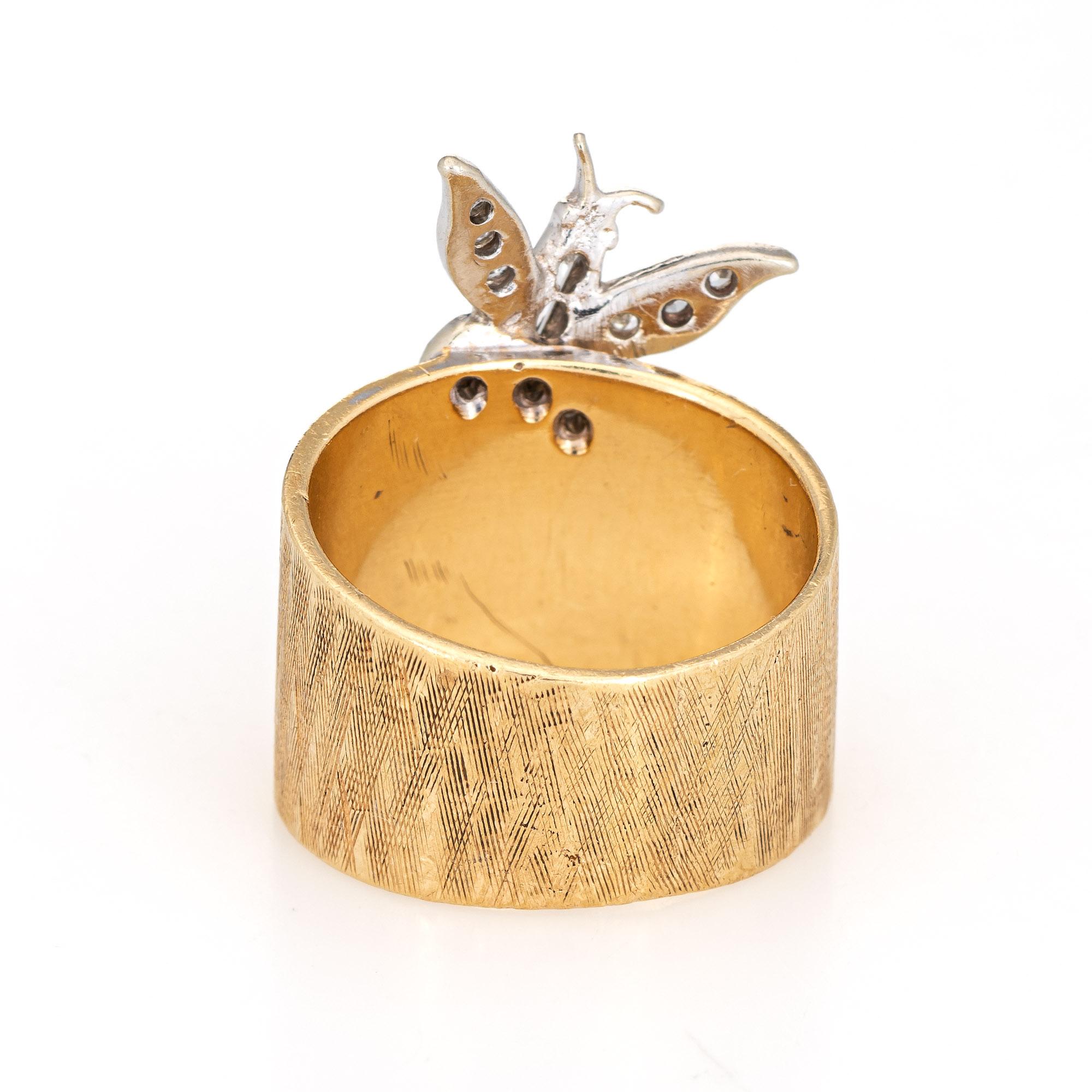 Diamant Schmetterling Ring Vintage 14 Karat Gelbgold Wide Band Florentine Finish im Zustand „Gut“ in Torrance, CA