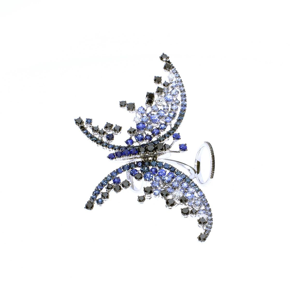 Contemporary Diamond Butterfly Sapphire and Diamond Ring For Sale