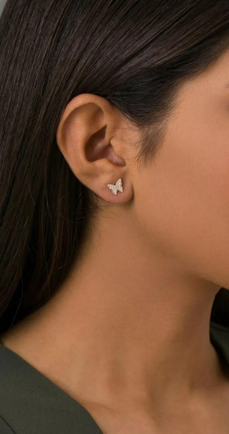Diamond Butterfly Studs Earring in 14k Solid Gold In New Condition For Sale In Chicago, IL