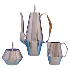 Diamond by Reed and Barton Sterling Silver Tea Set 3pc w/ Rattan Handle '#7067'