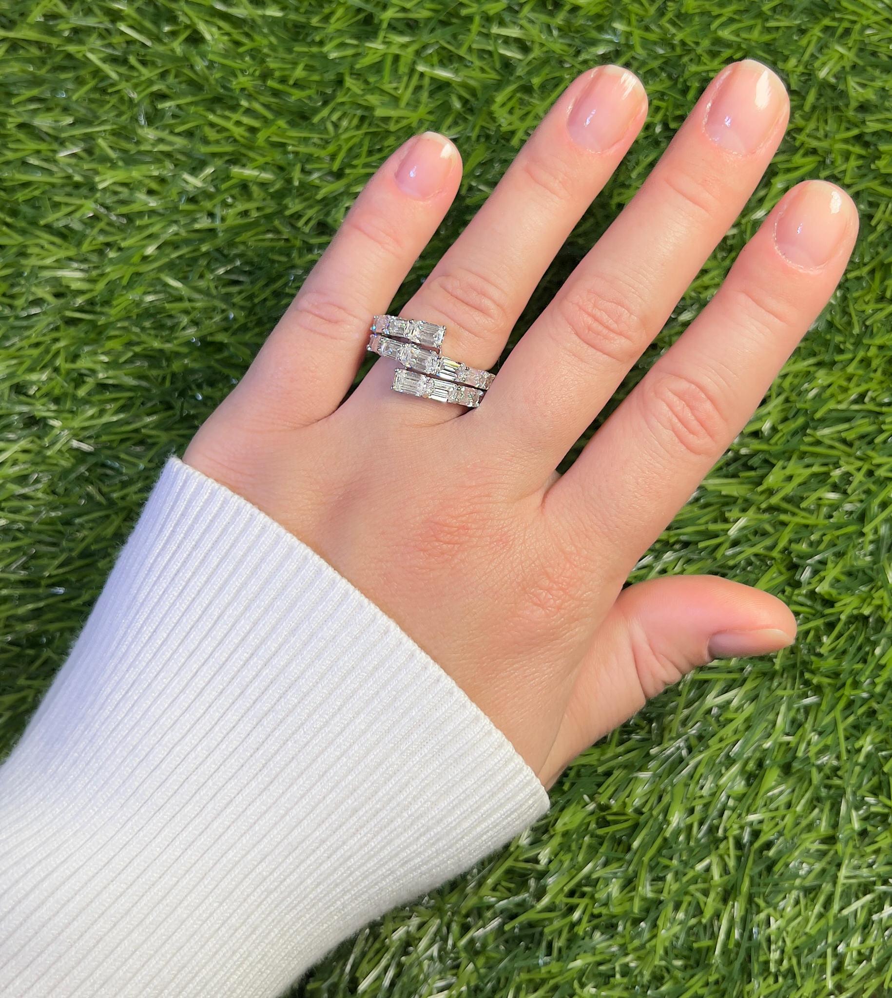 Contemporary Diamond Bypass Ring Emerald Cut 4.64 Carats 18K White Gold For Sale