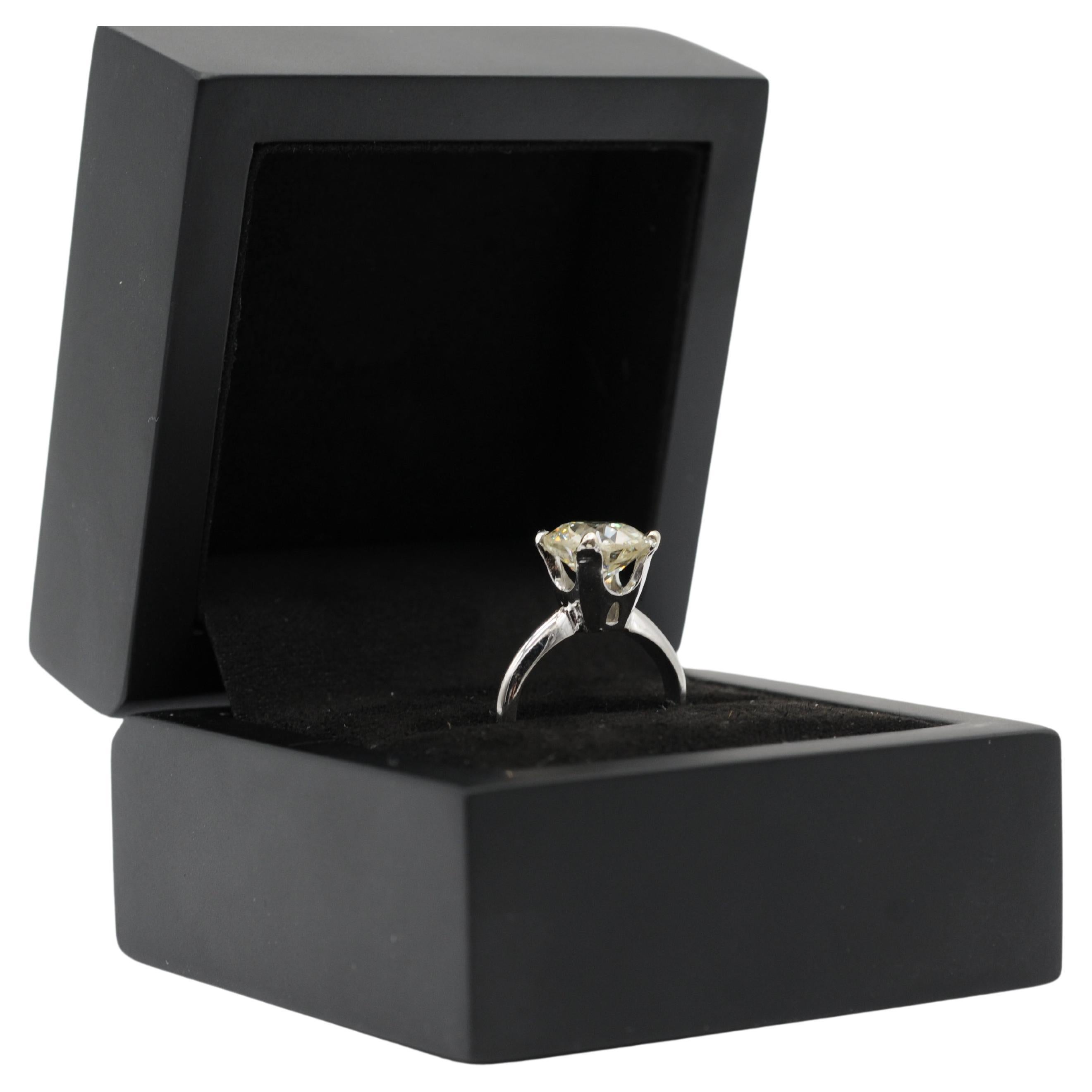 Diamond ca. 2.4ct solitaire ring In Good Condition For Sale In Berlin, BE