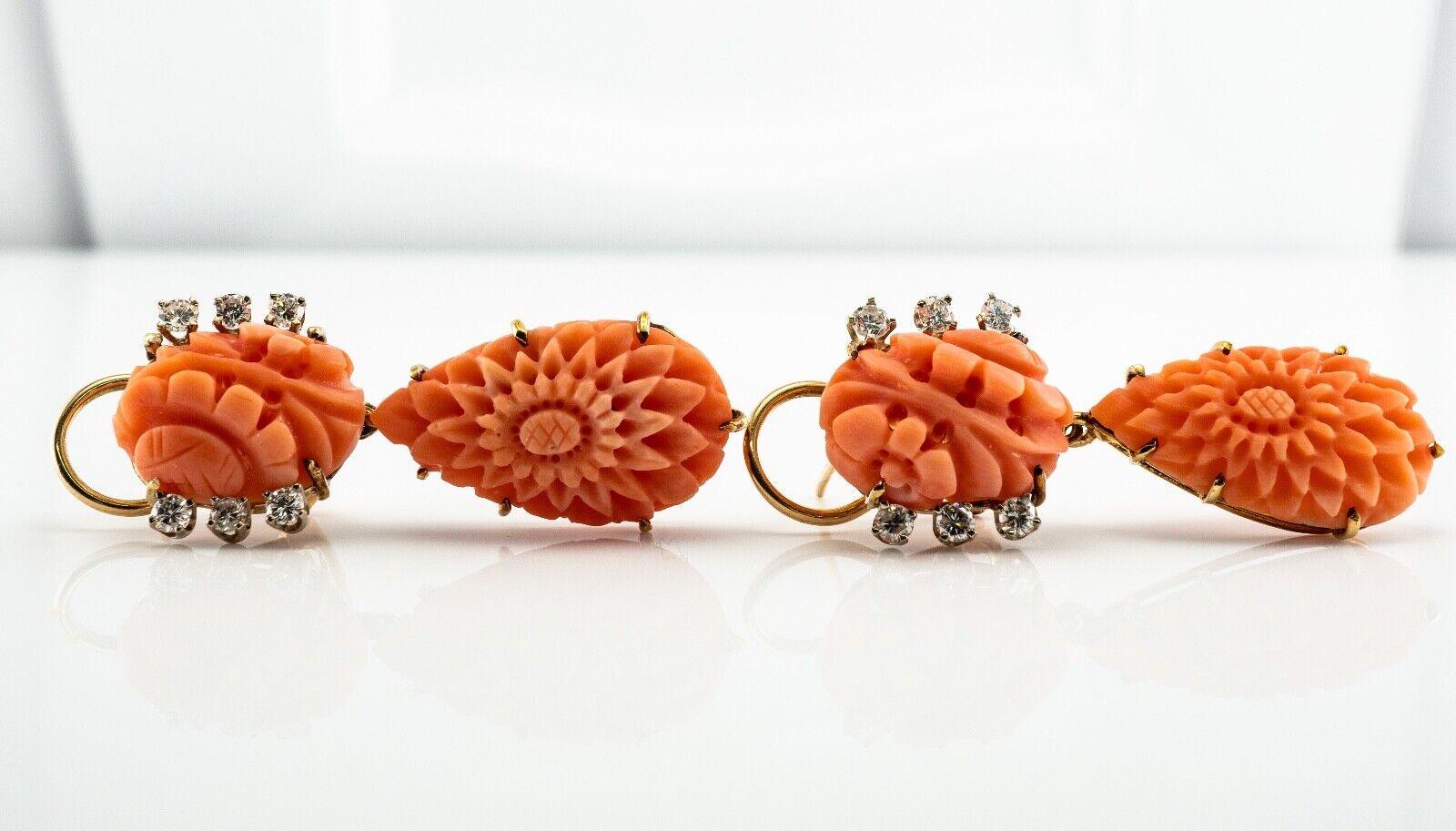 Pendants d'oreilles en or 14 carats avec corail sculpté et diamants en vente 1
