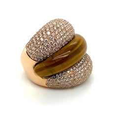 Diamond and Carved Tiger's Eye Quartz Polished 18 Karat Gold Cocktail Ring