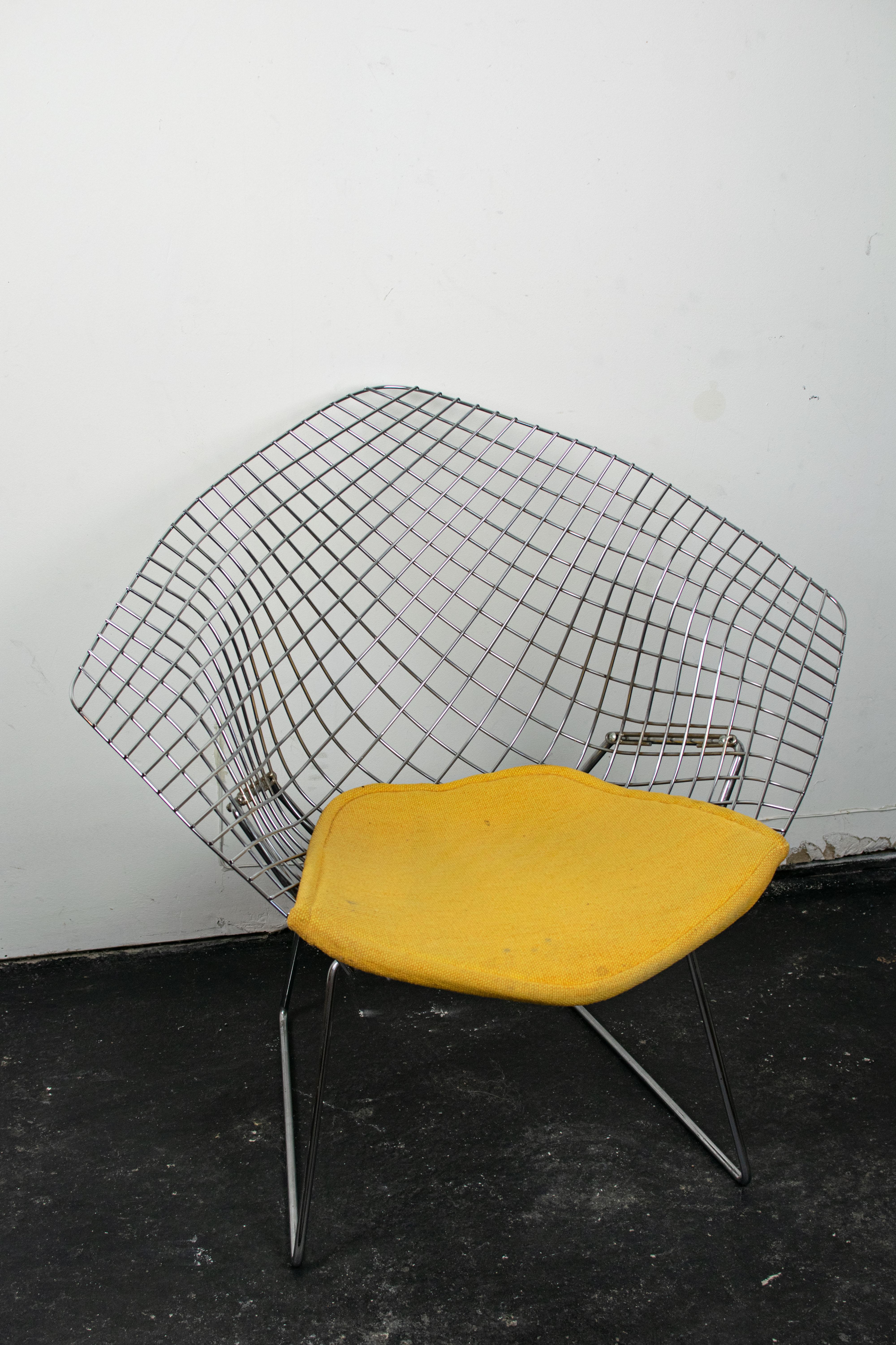 Diamond Chair by Harry Bertoia for Knoll 9